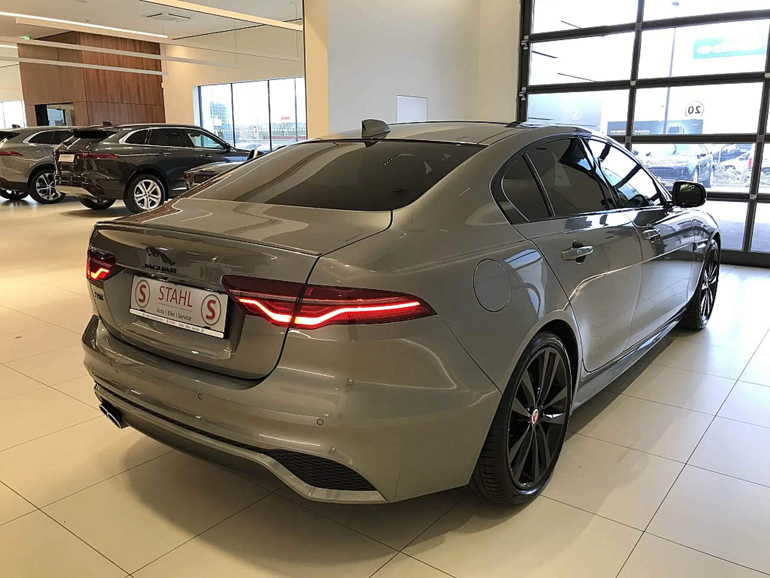 Jaguar - XE