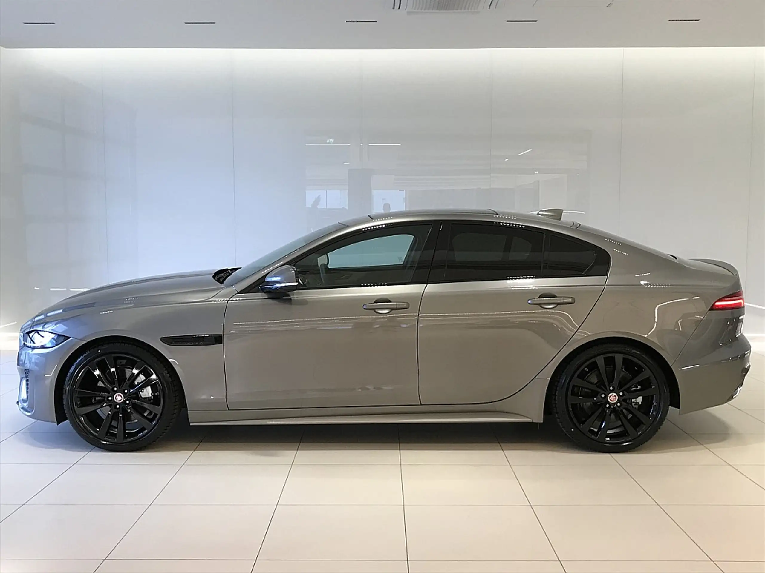 Jaguar - XE