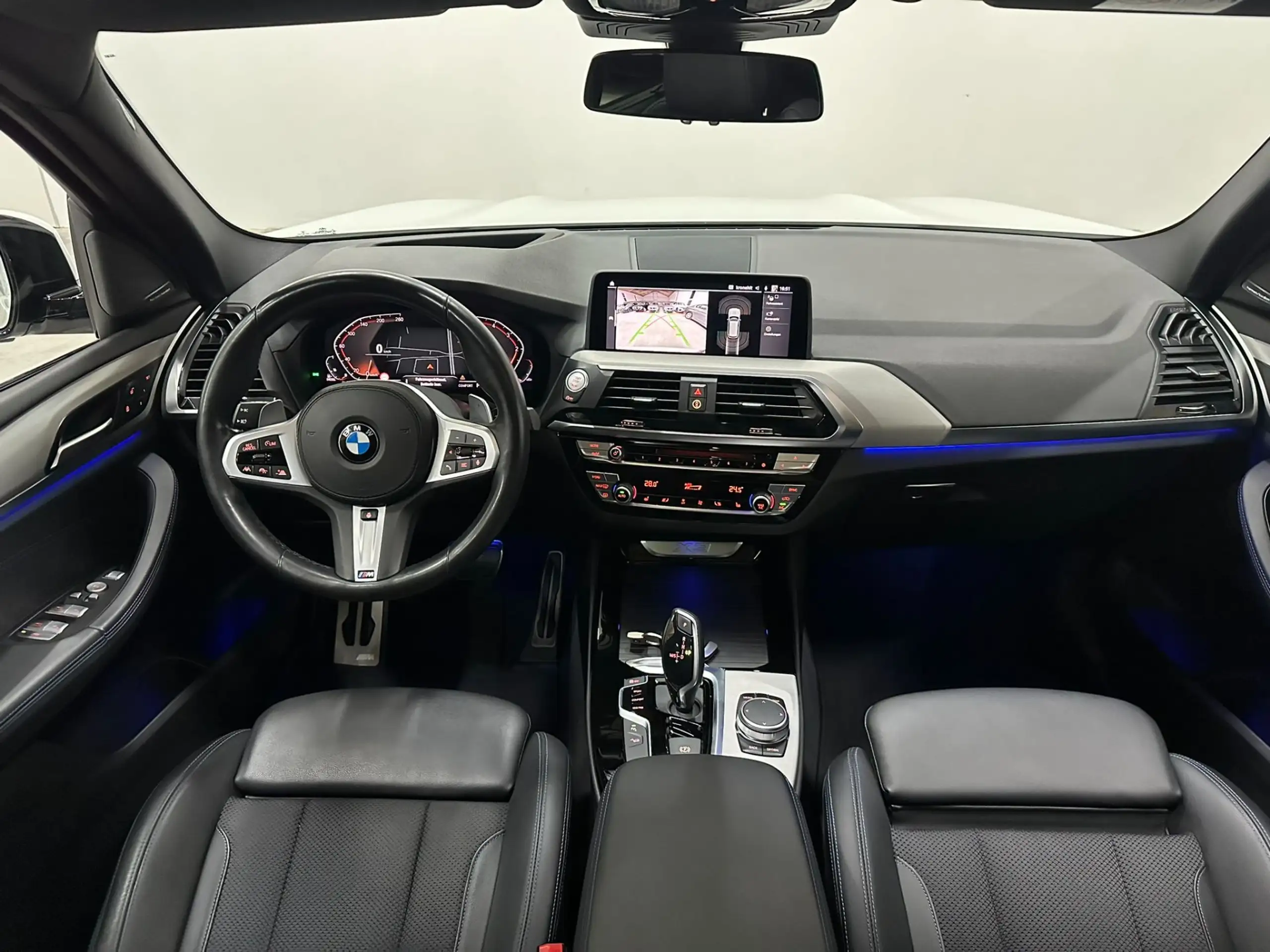 BMW - X3