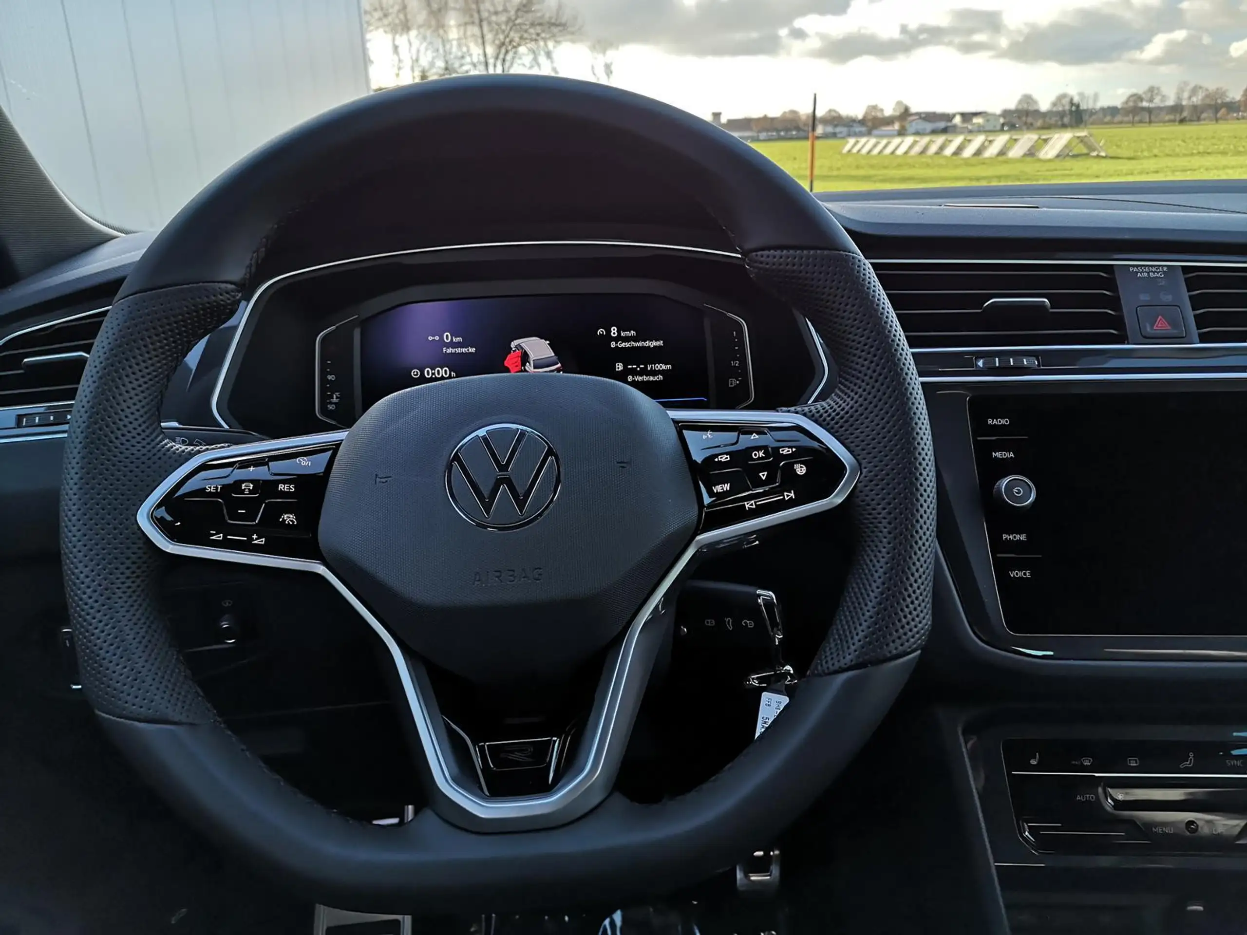 Volkswagen - Tiguan