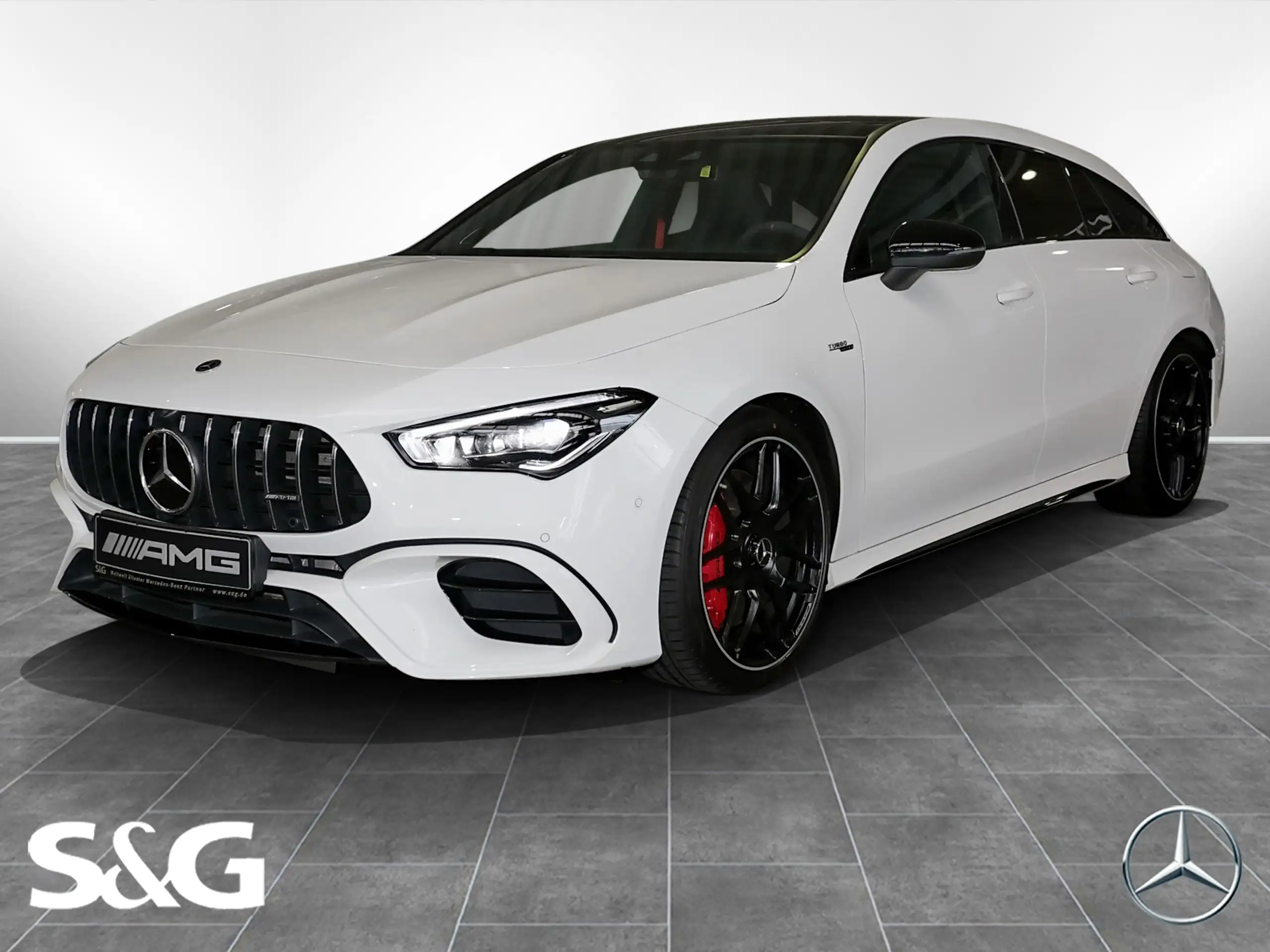 Mercedes-Benz - CLA 45 AMG