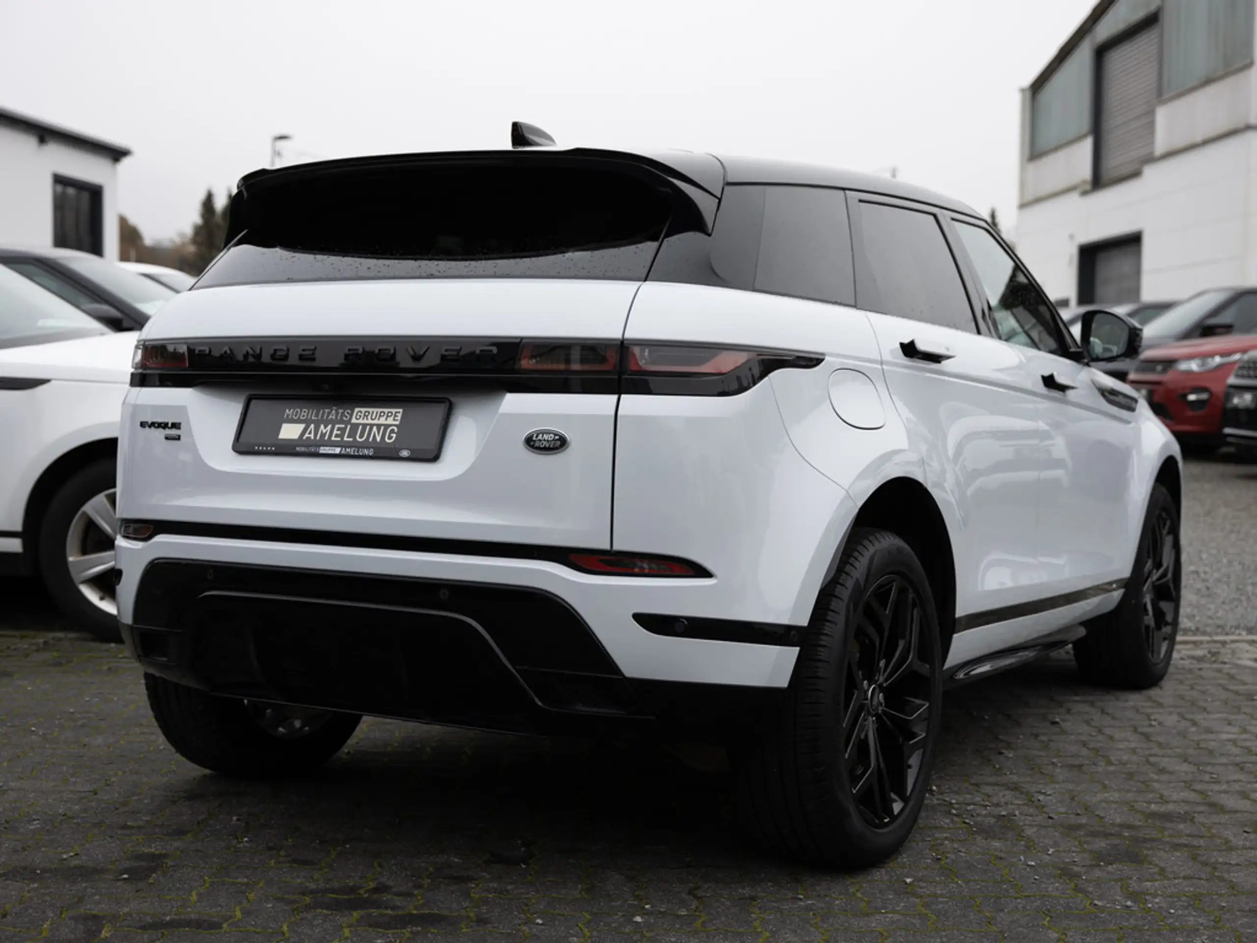 Land Rover - Range Rover Evoque