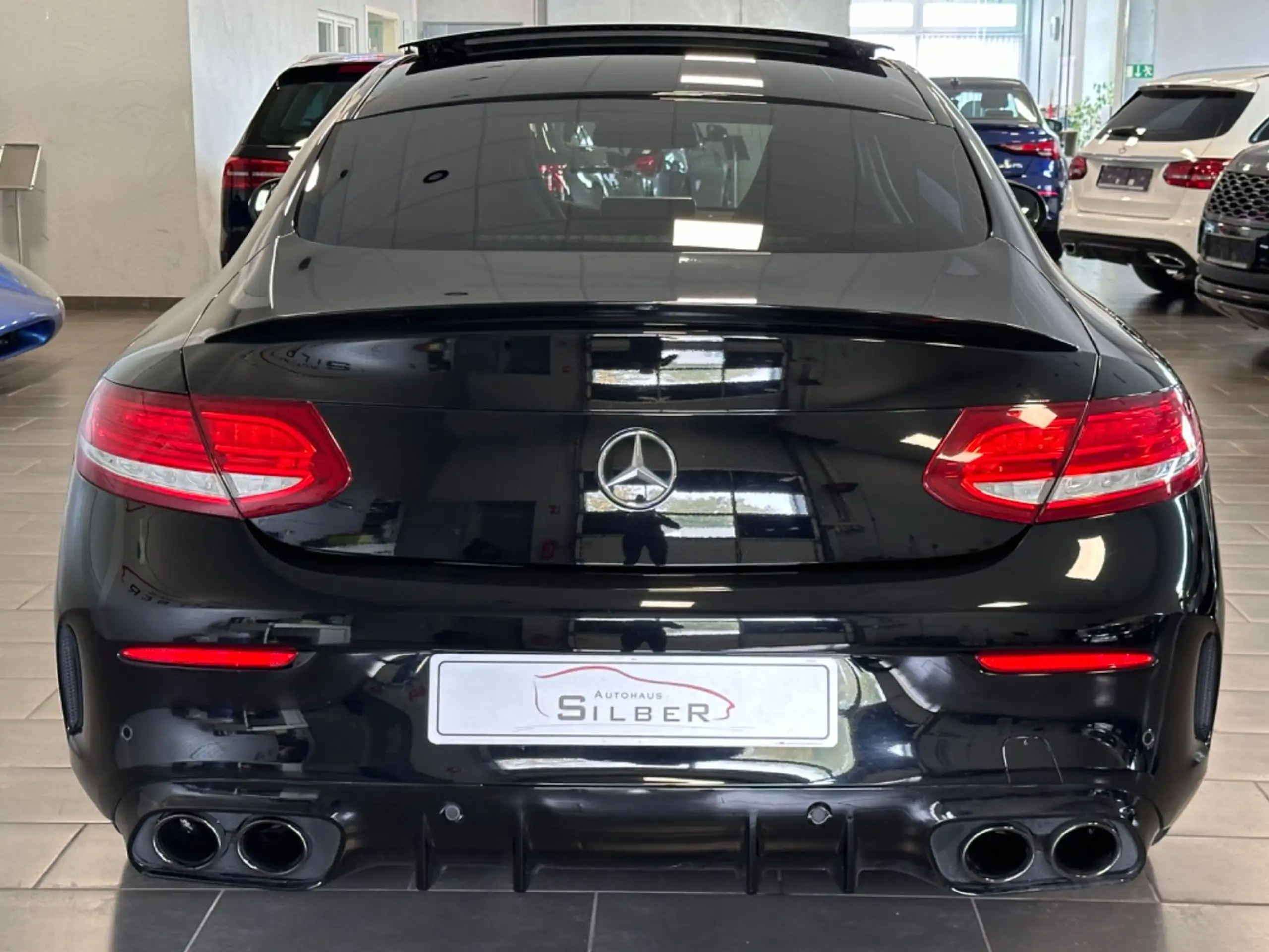 Mercedes-Benz - C 43 AMG