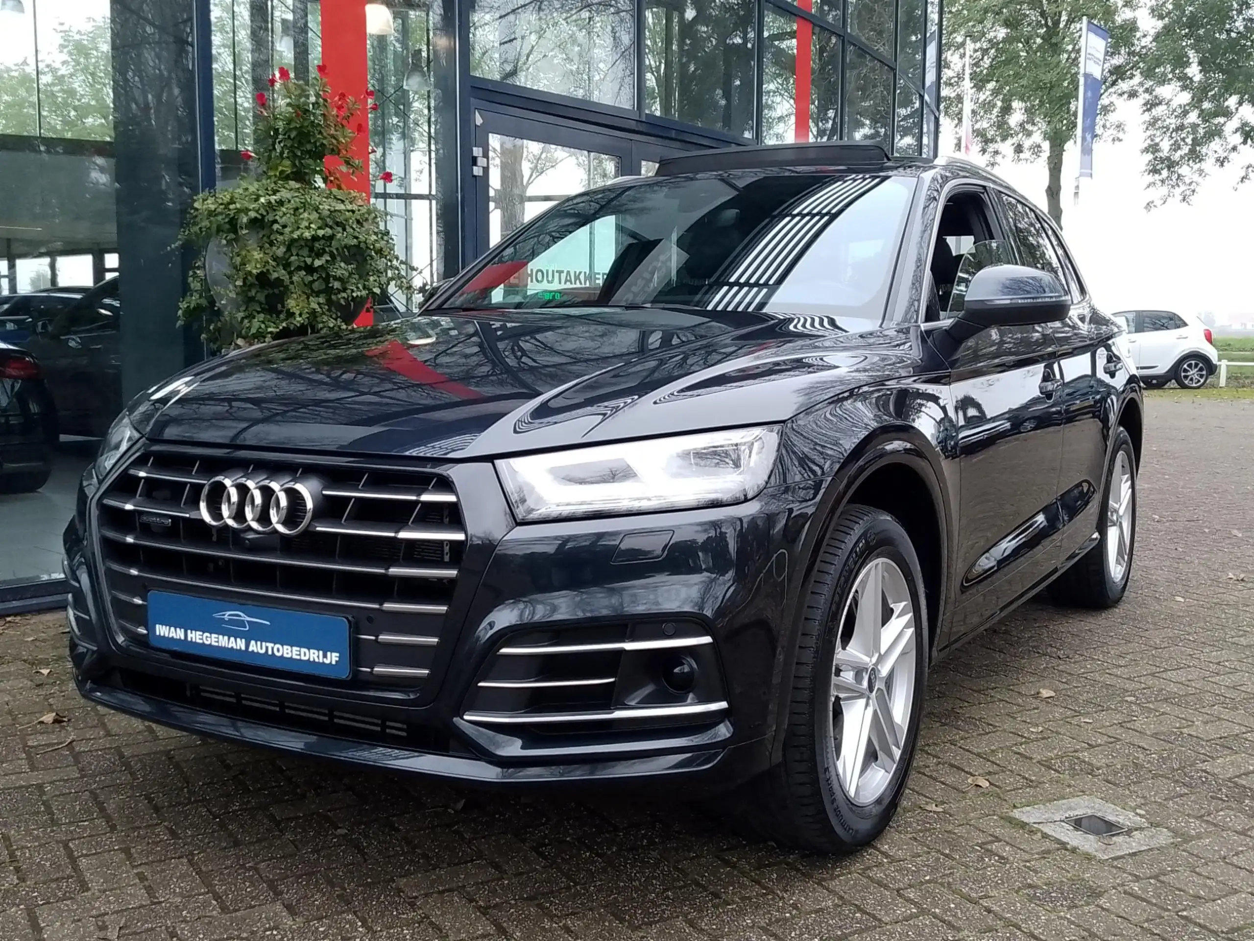 Audi - Q5