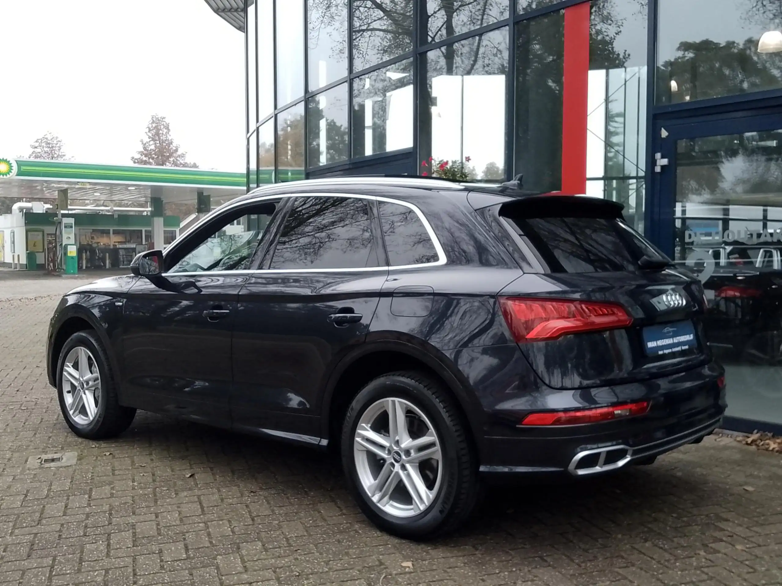 Audi - Q5