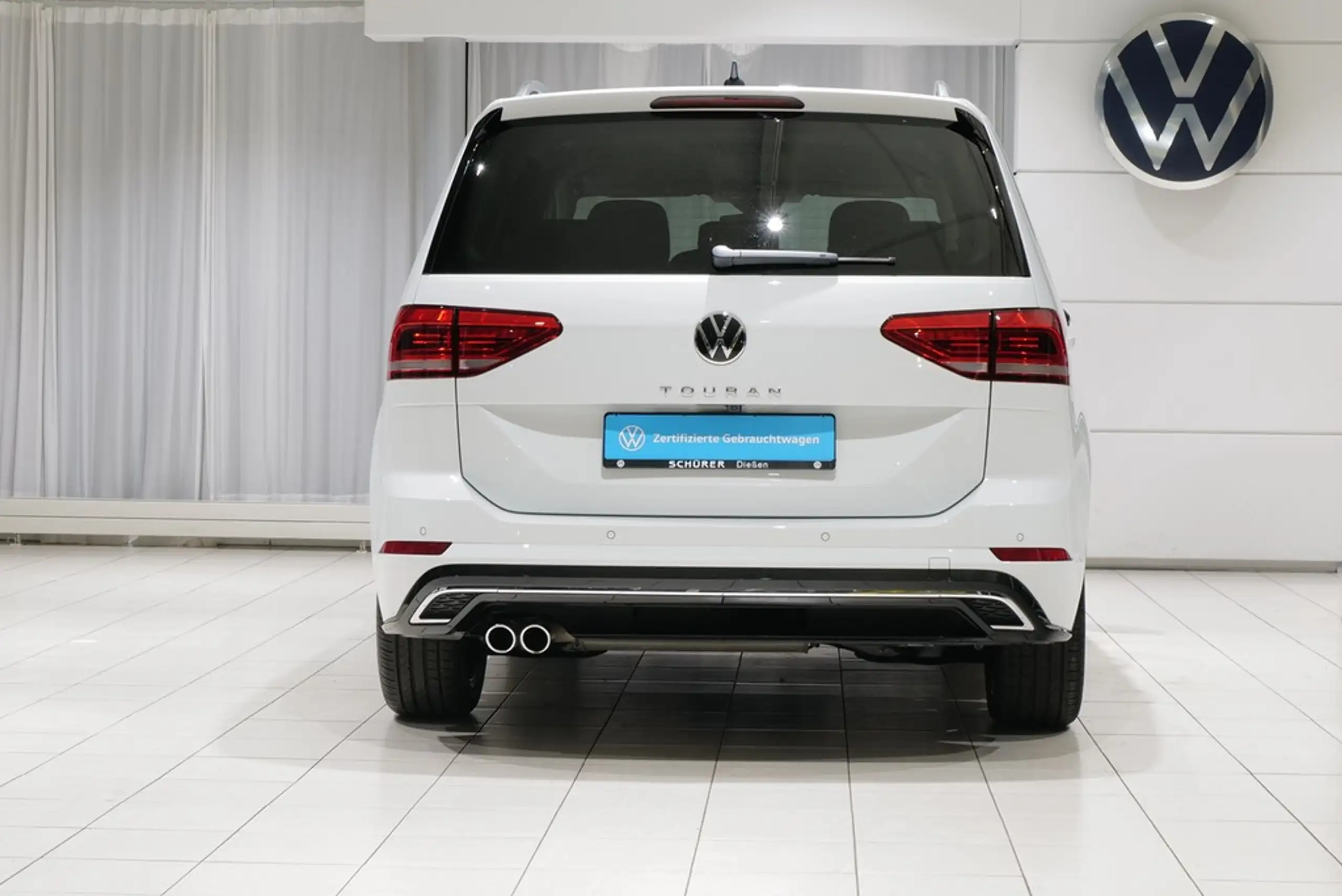 Volkswagen - Touran