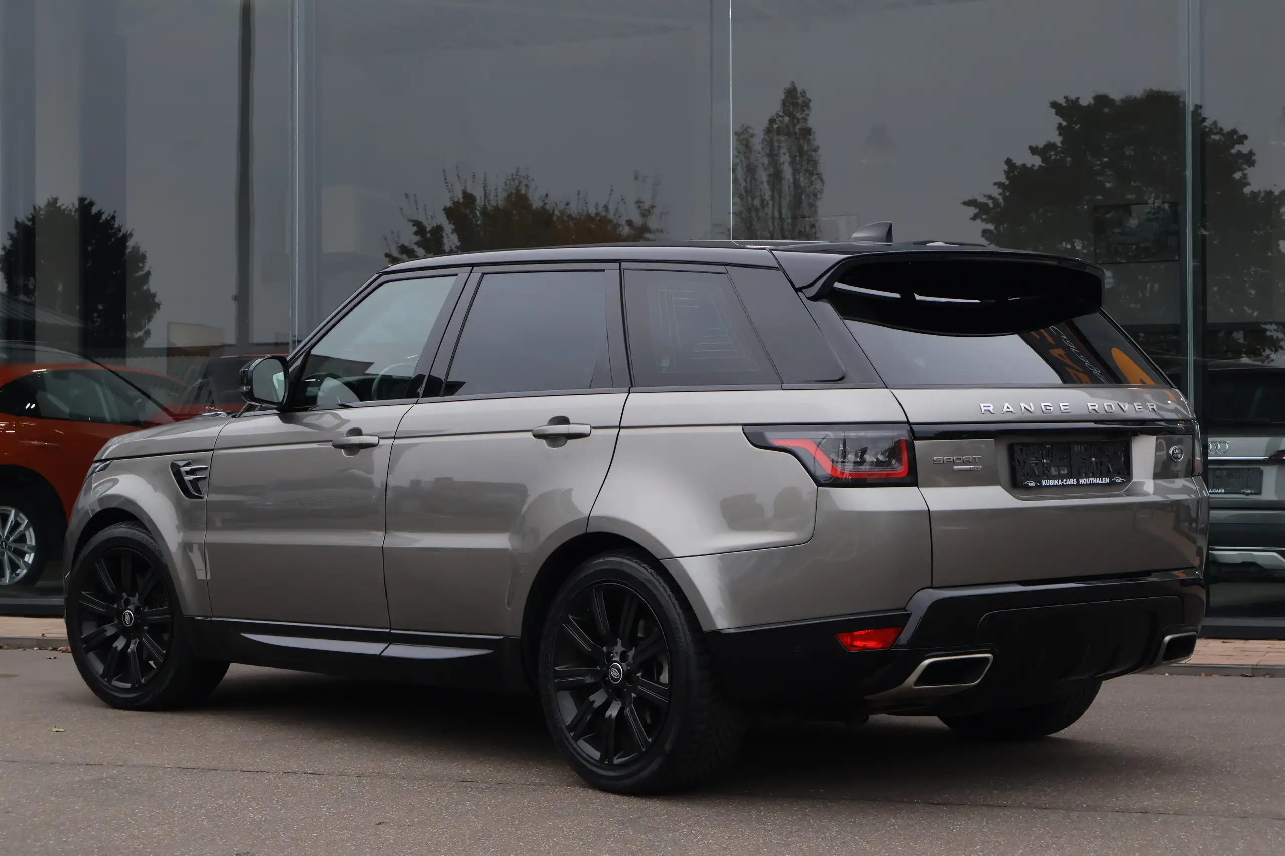 Land Rover - Range Rover Sport