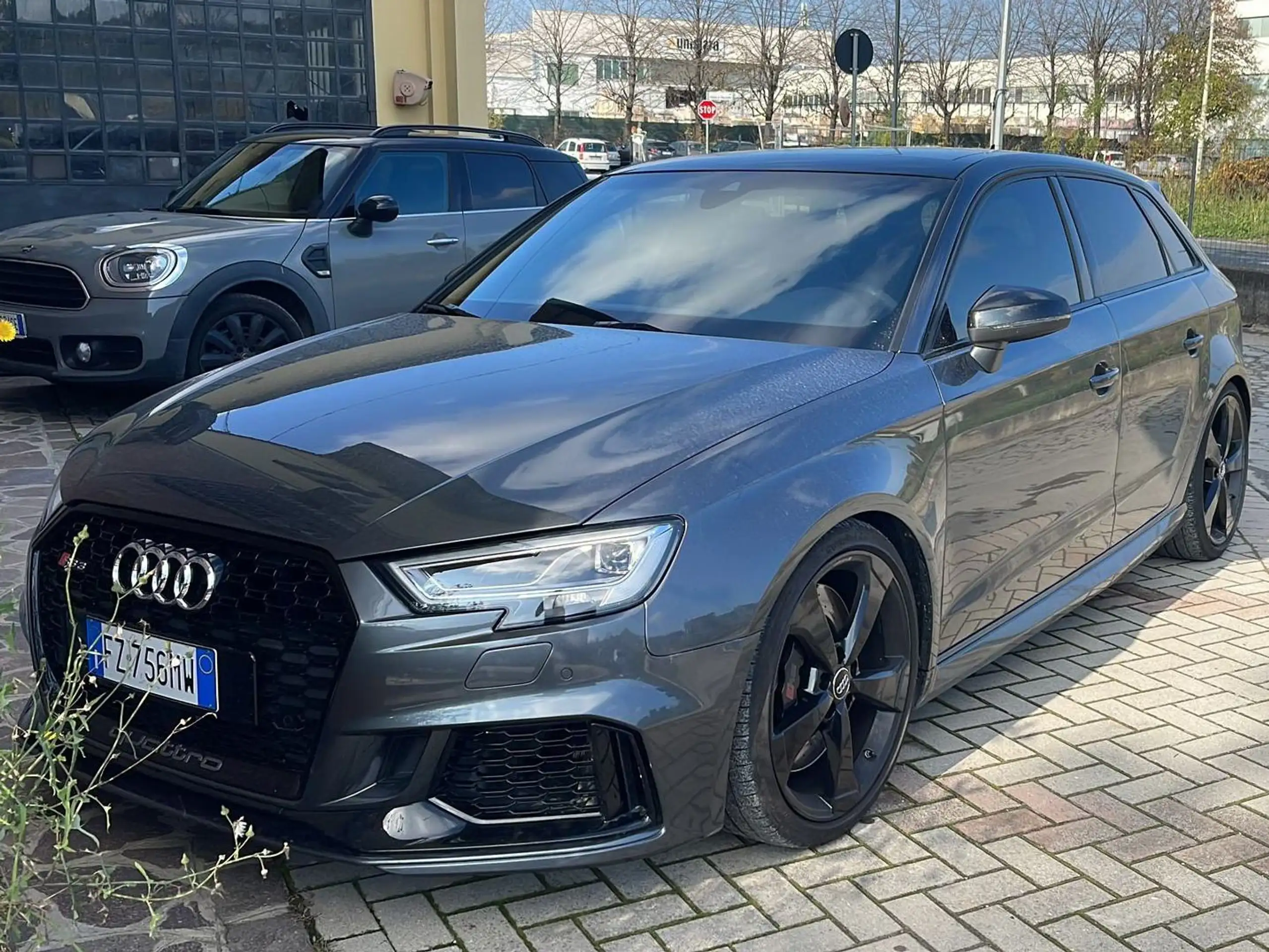 Audi - RS3