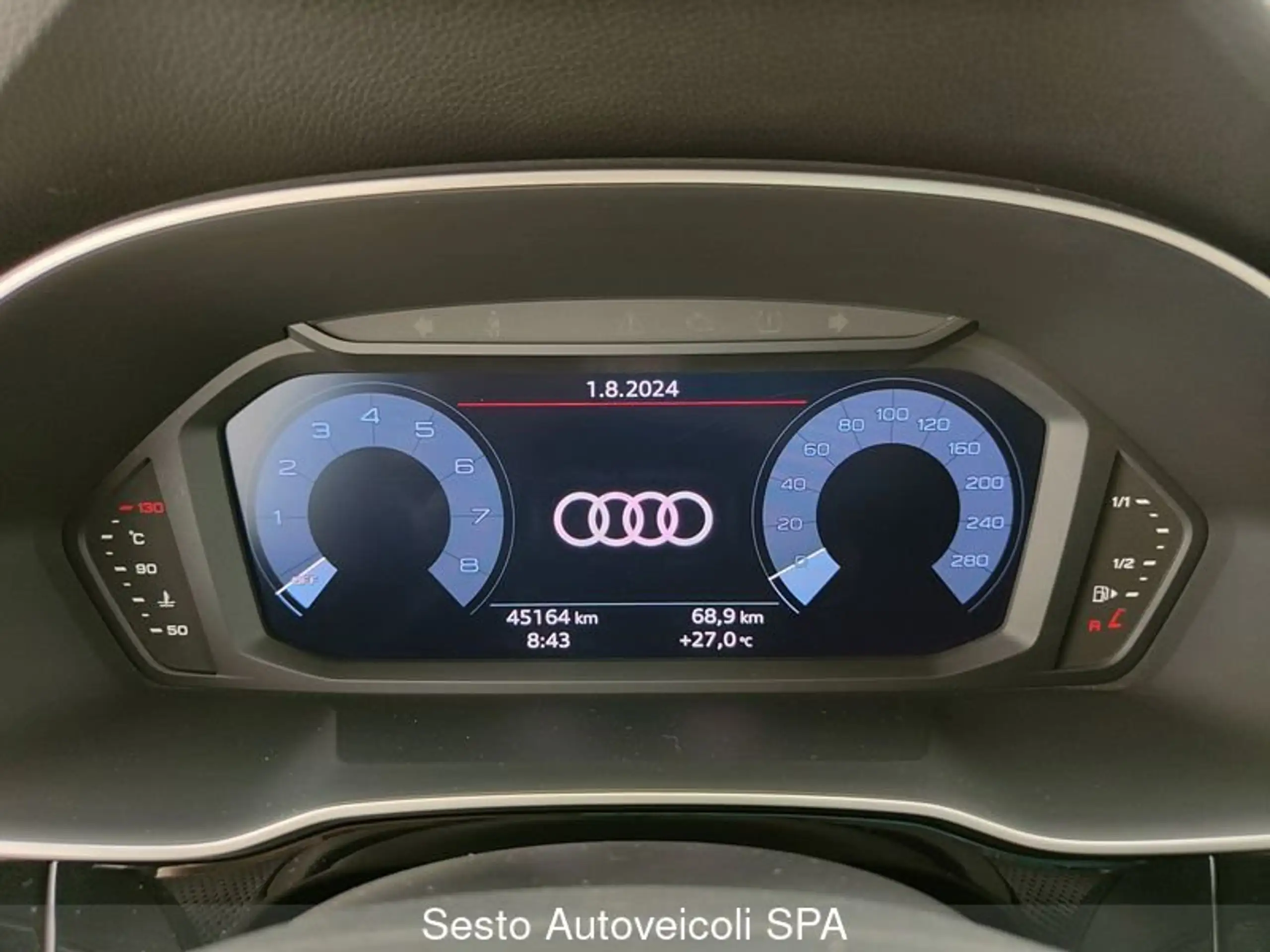 Audi - Q3