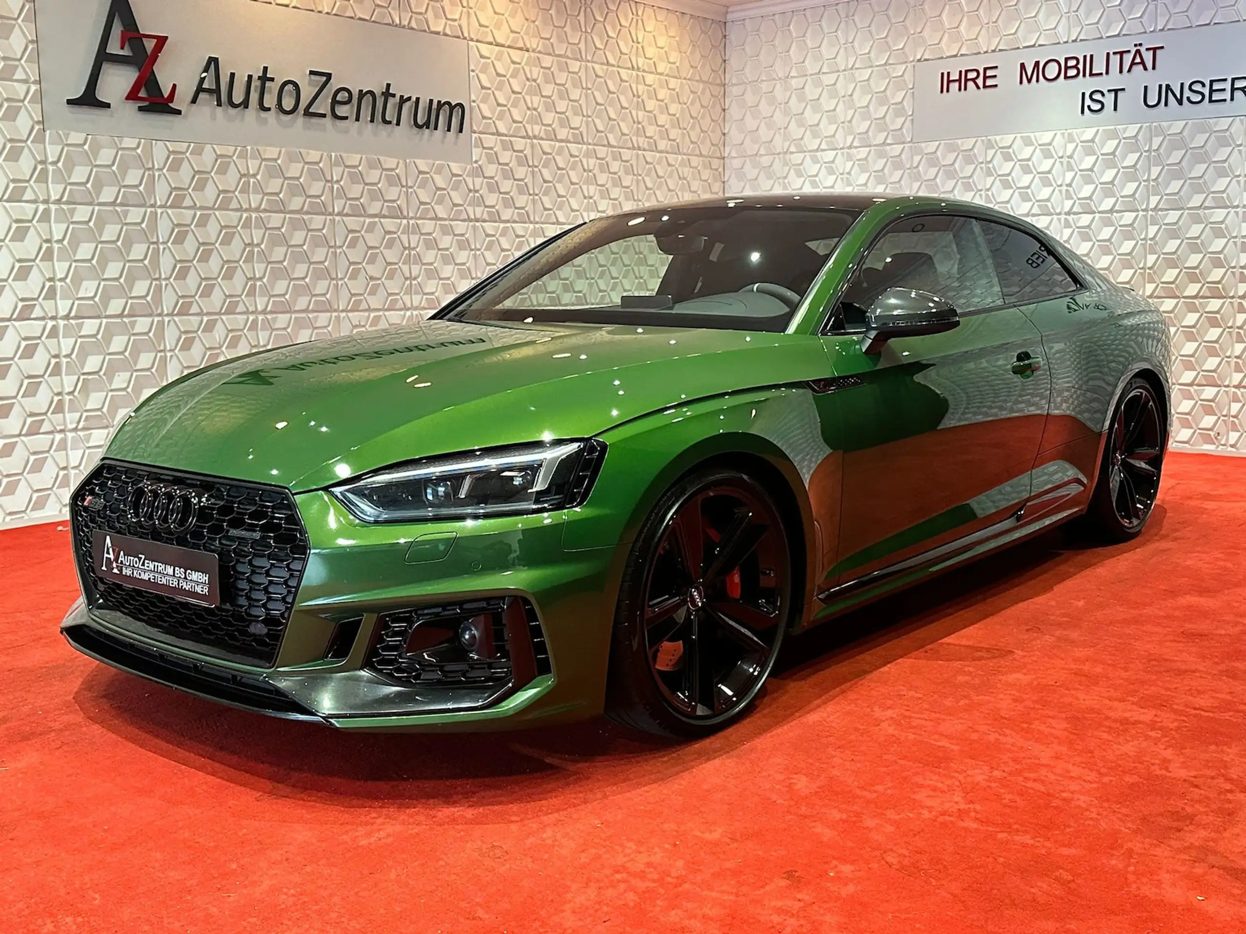 Audi - RS5