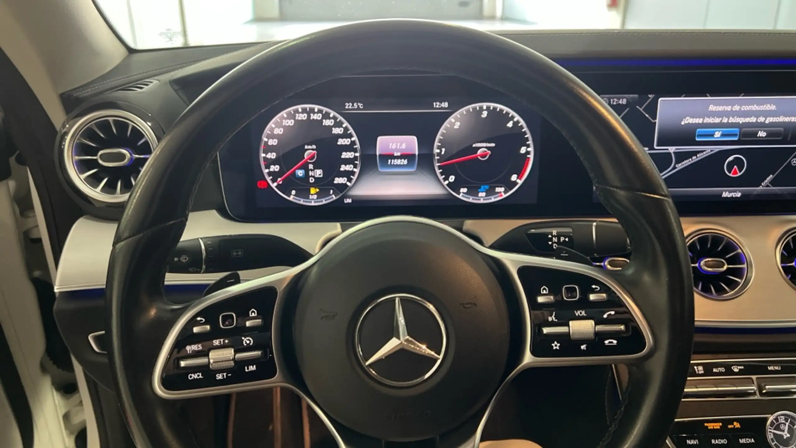 Mercedes-Benz - E 350