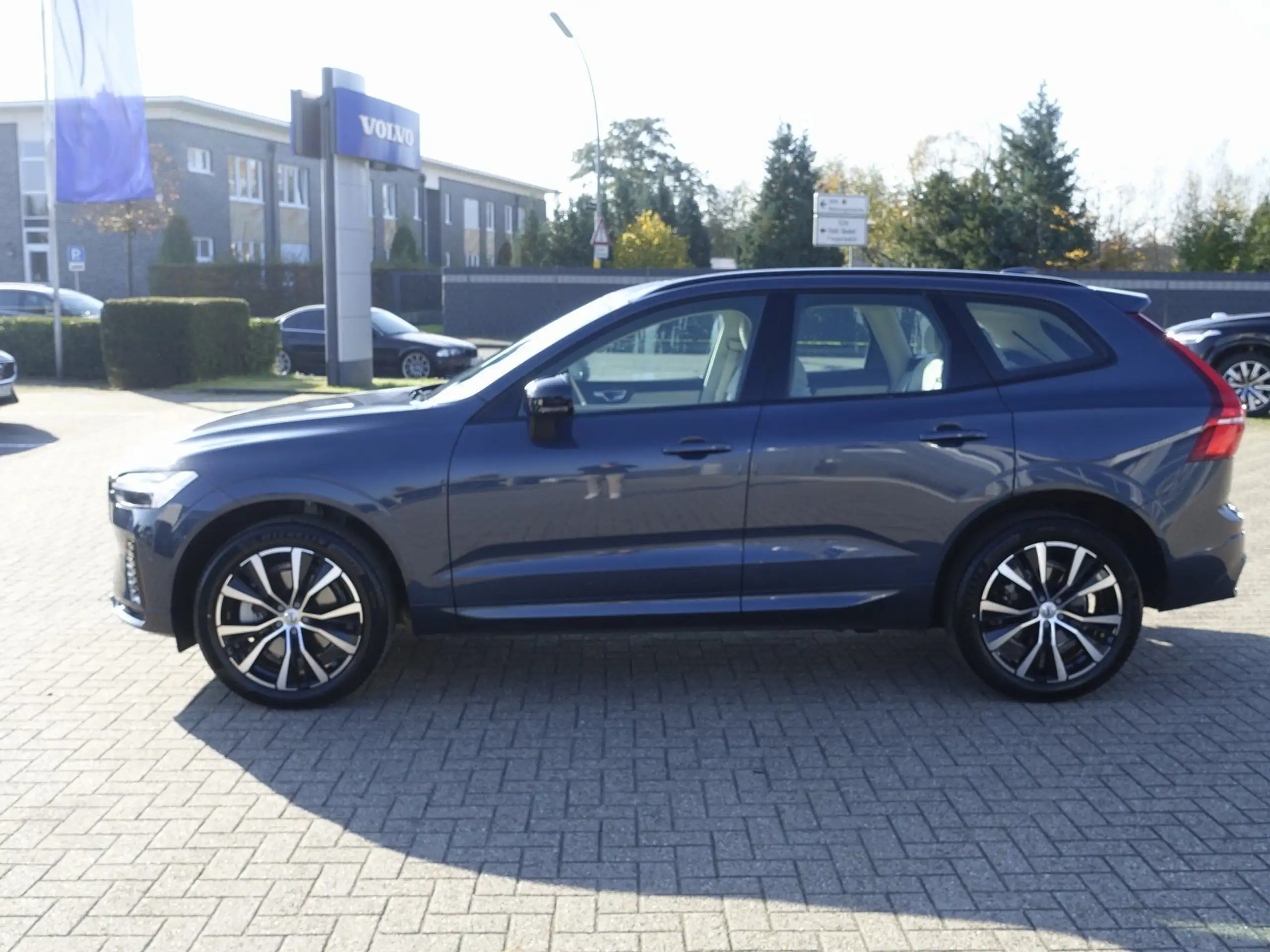 Volvo - XC60