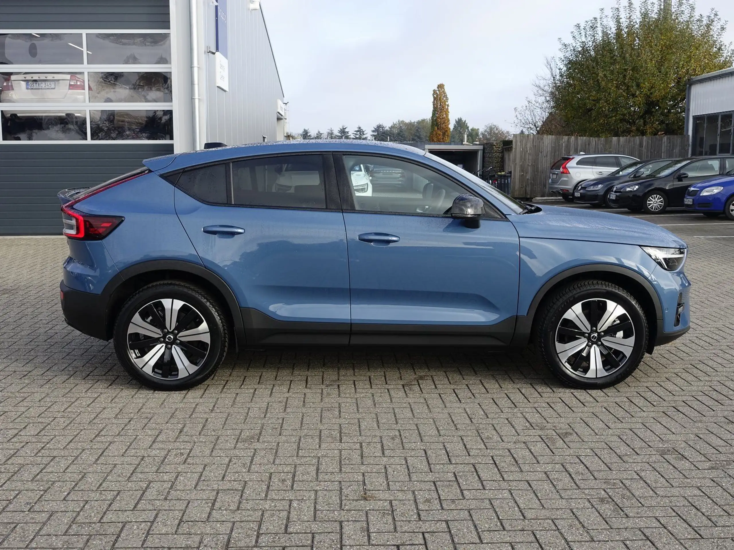 Volvo - C40