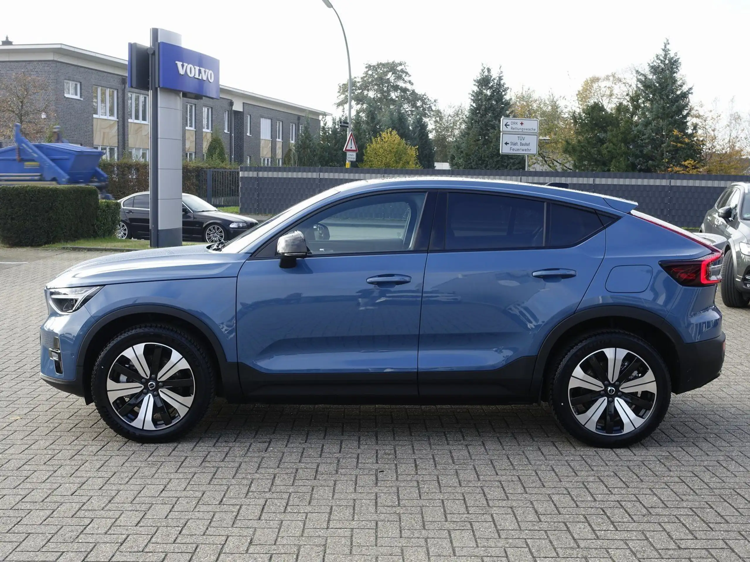 Volvo - C40