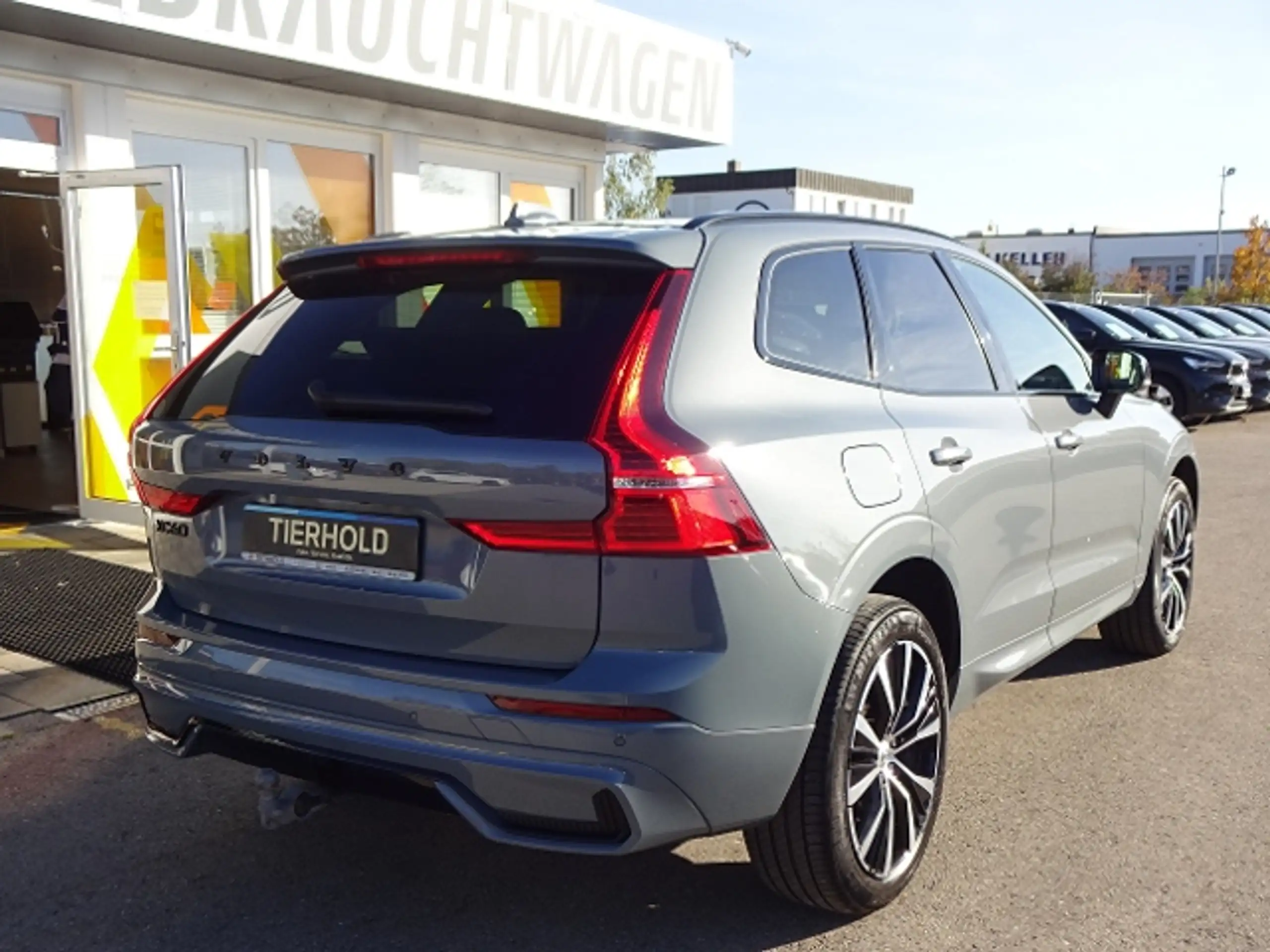 Volvo - XC60