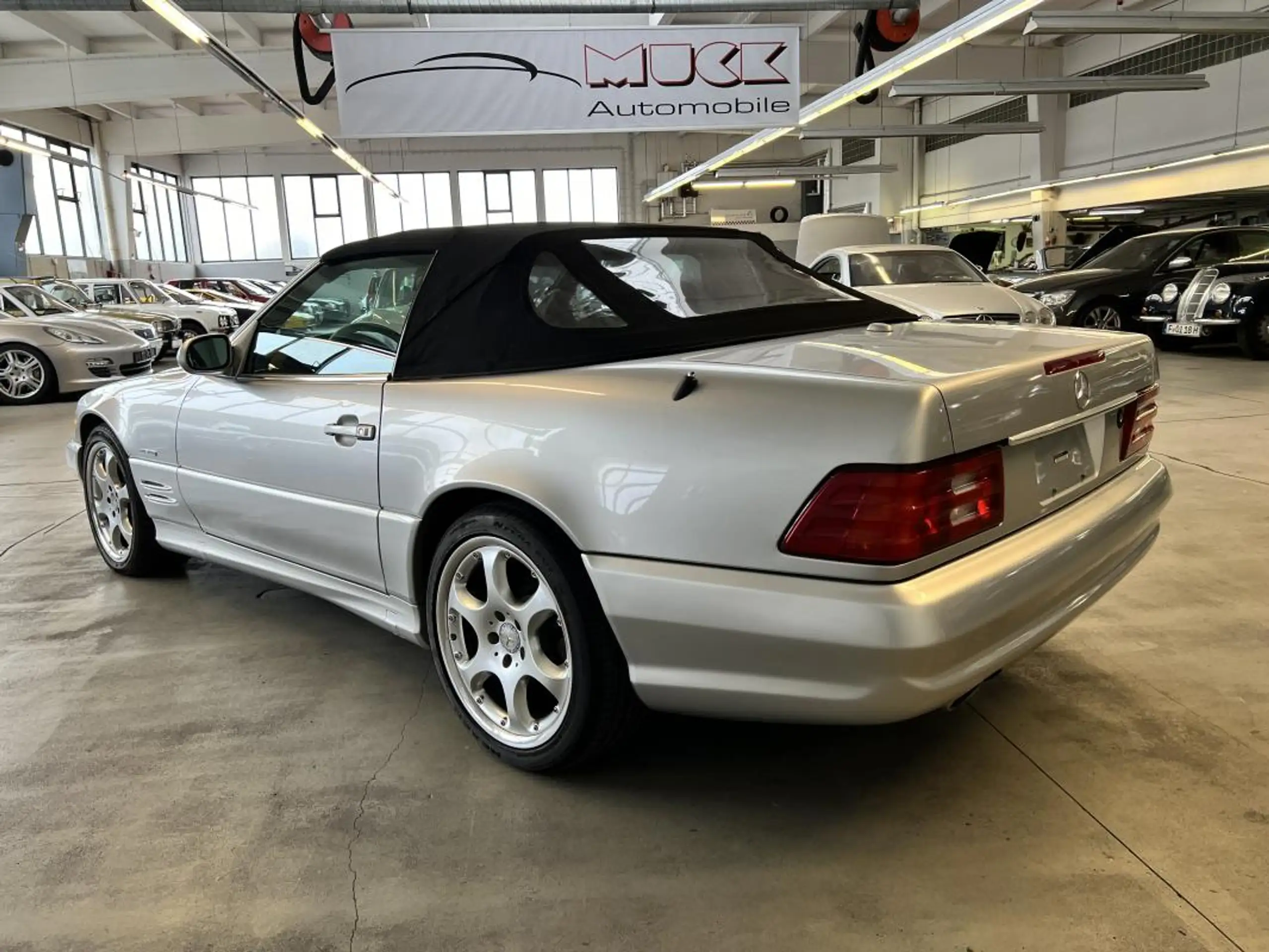 Mercedes-Benz - SL 500