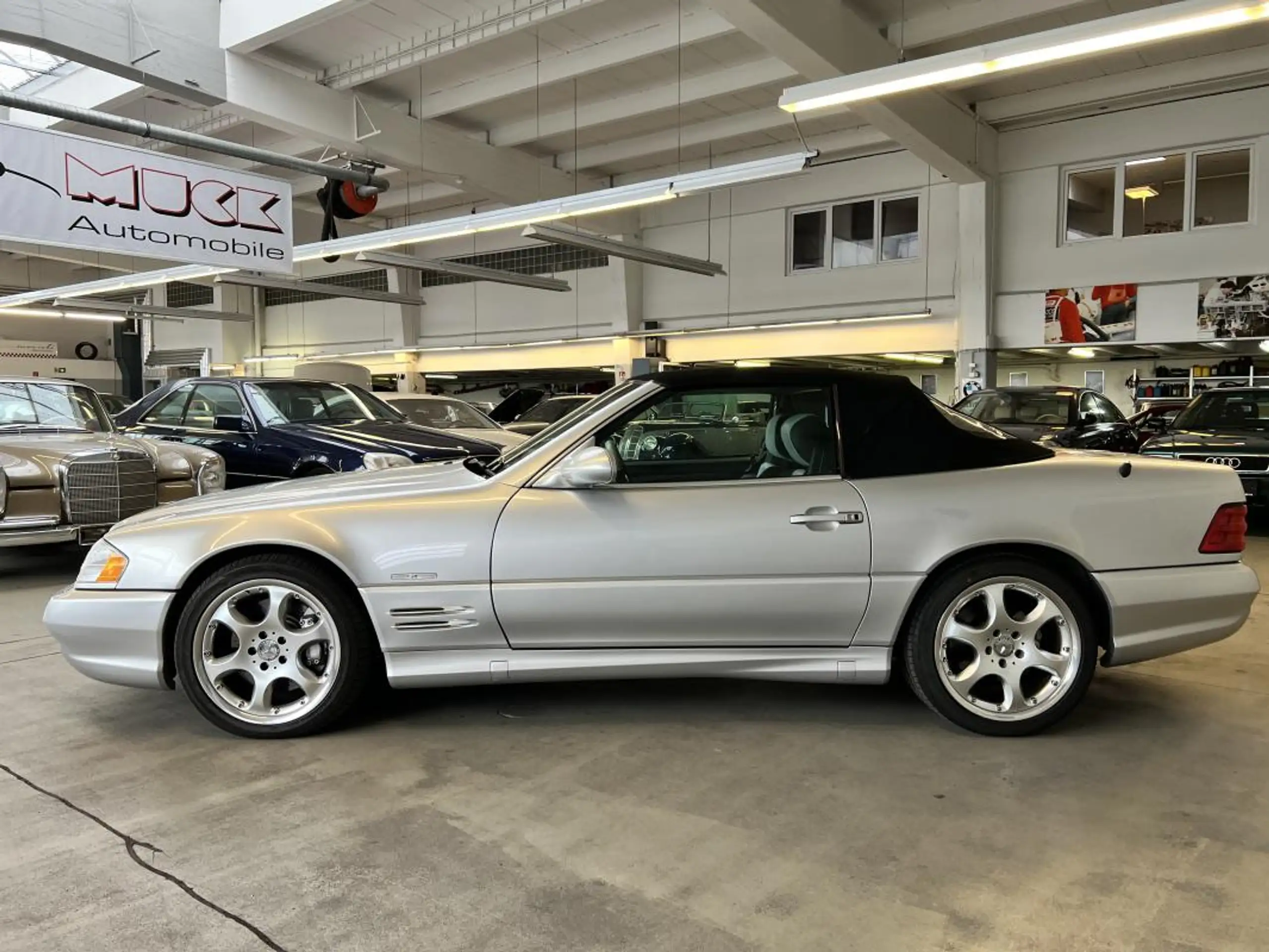 Mercedes-Benz - SL 500