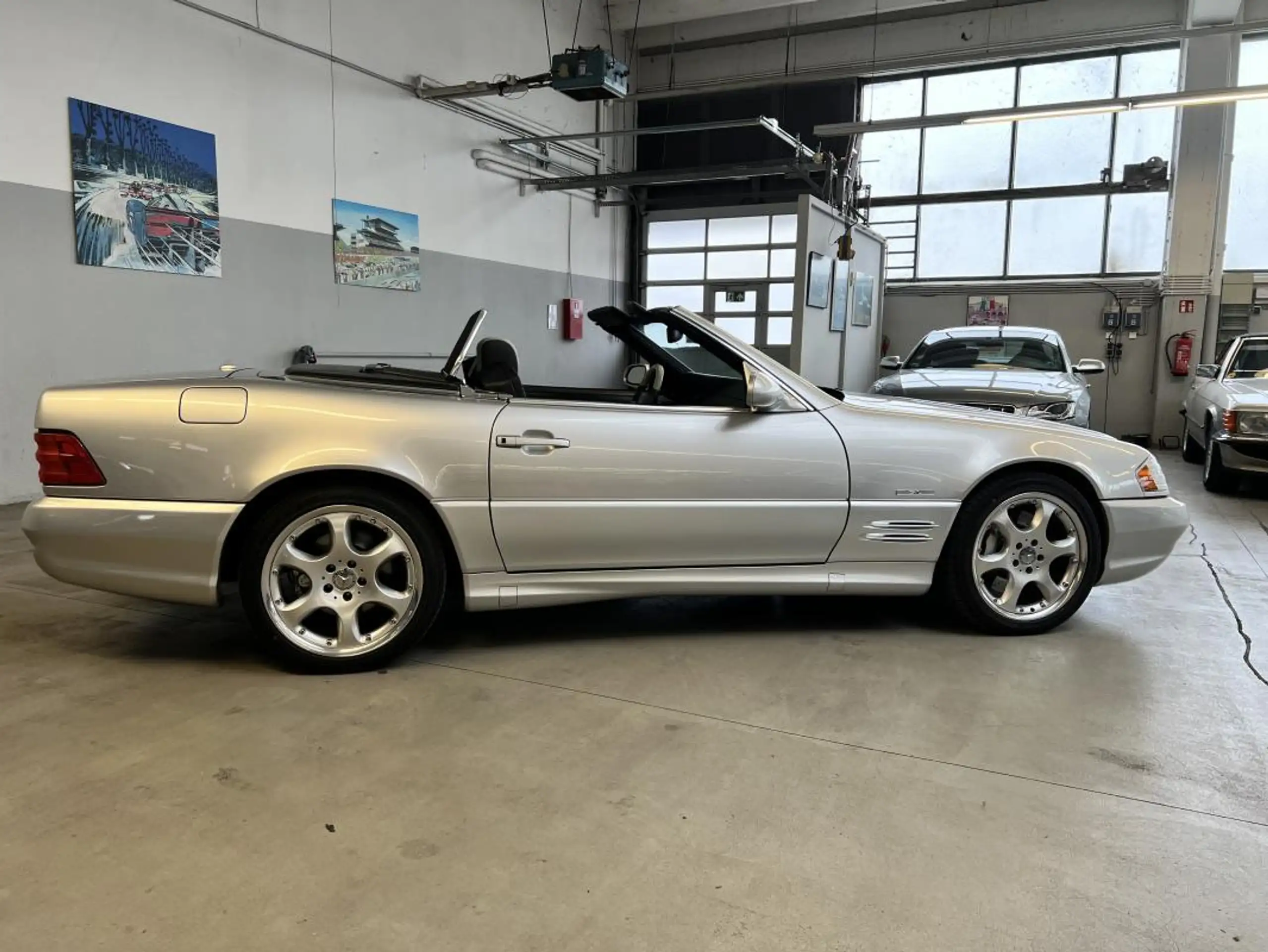 Mercedes-Benz - SL 500