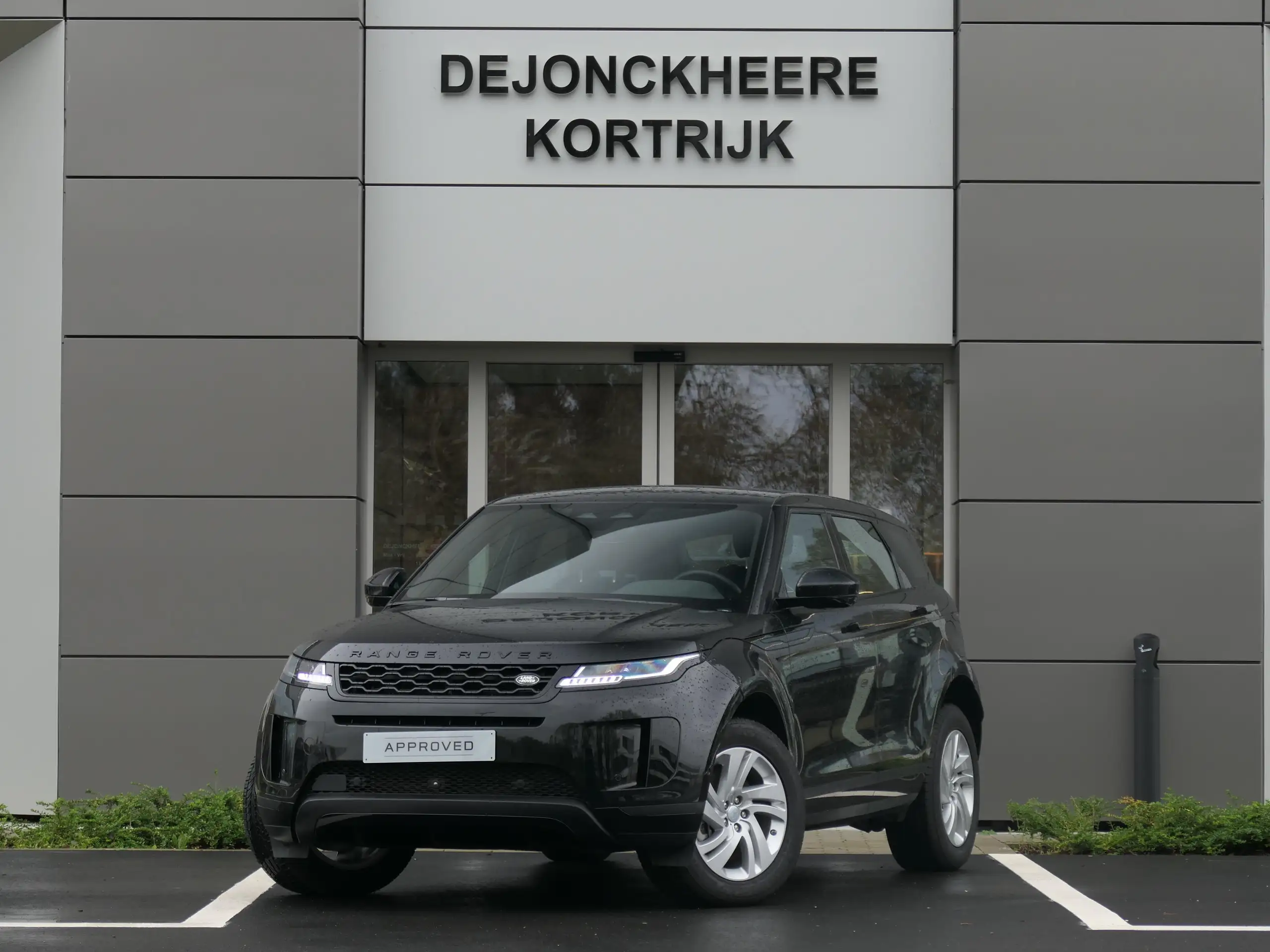 Land Rover - Range Rover Evoque