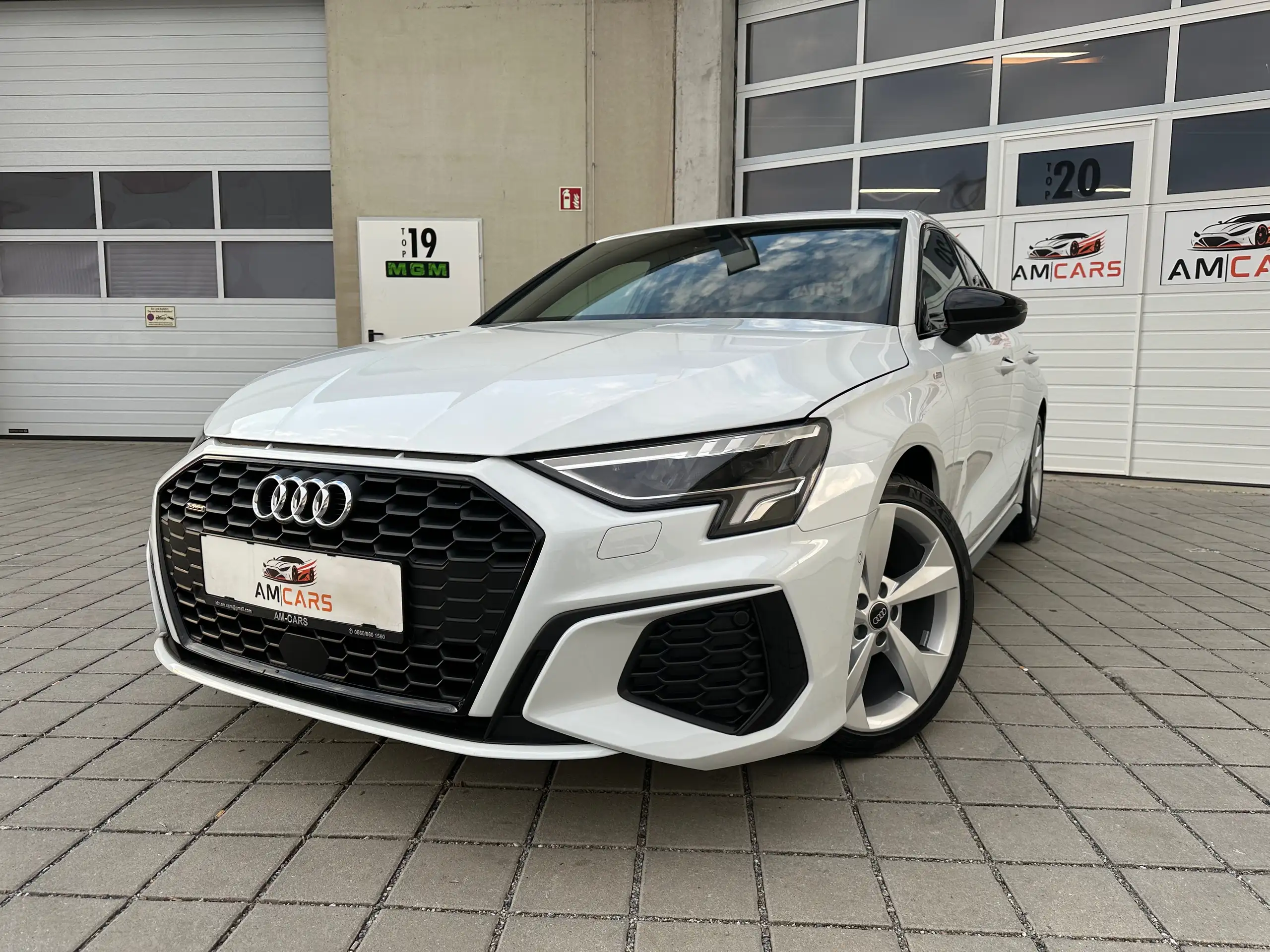 Audi - A3