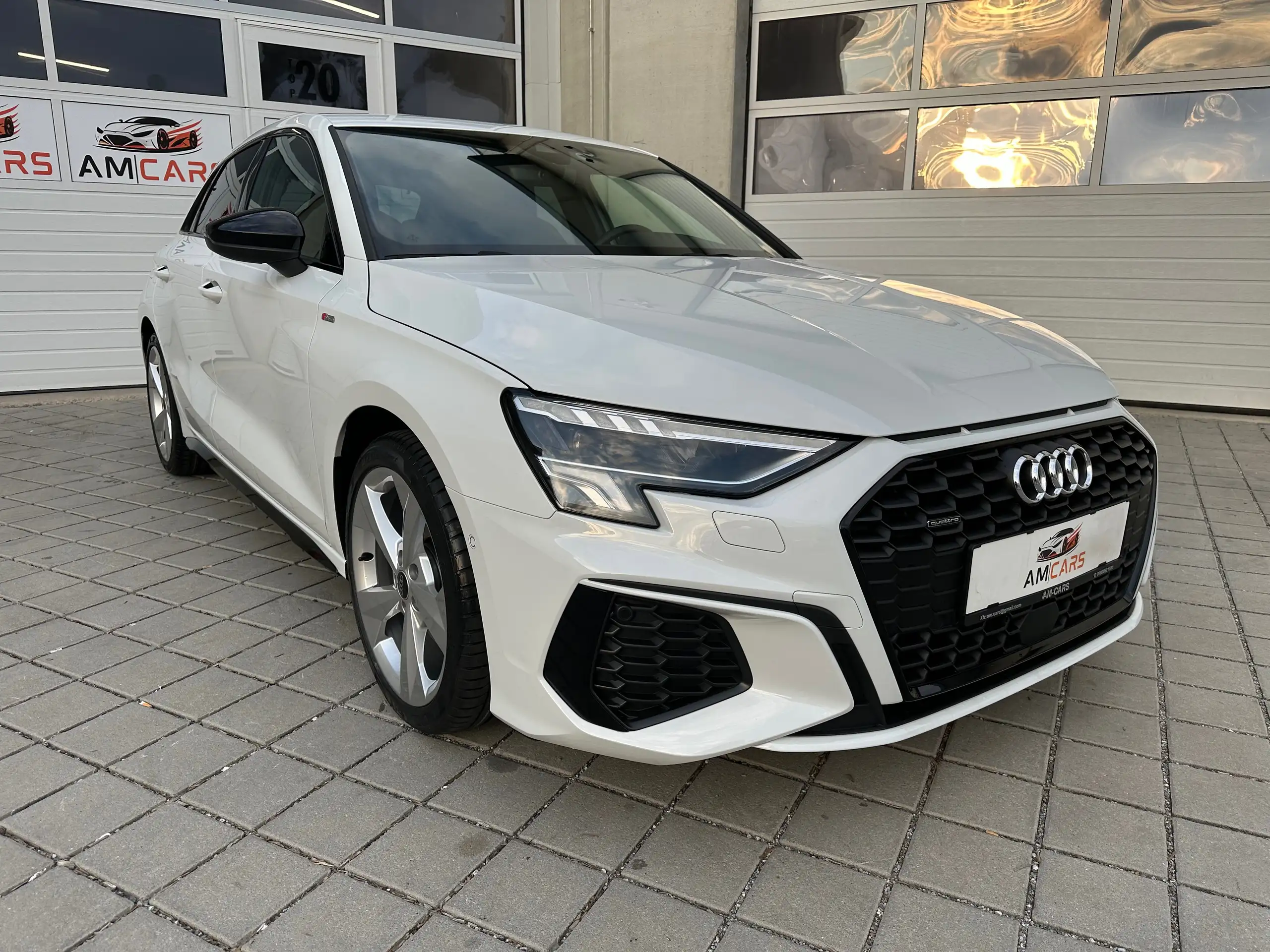 Audi - A3