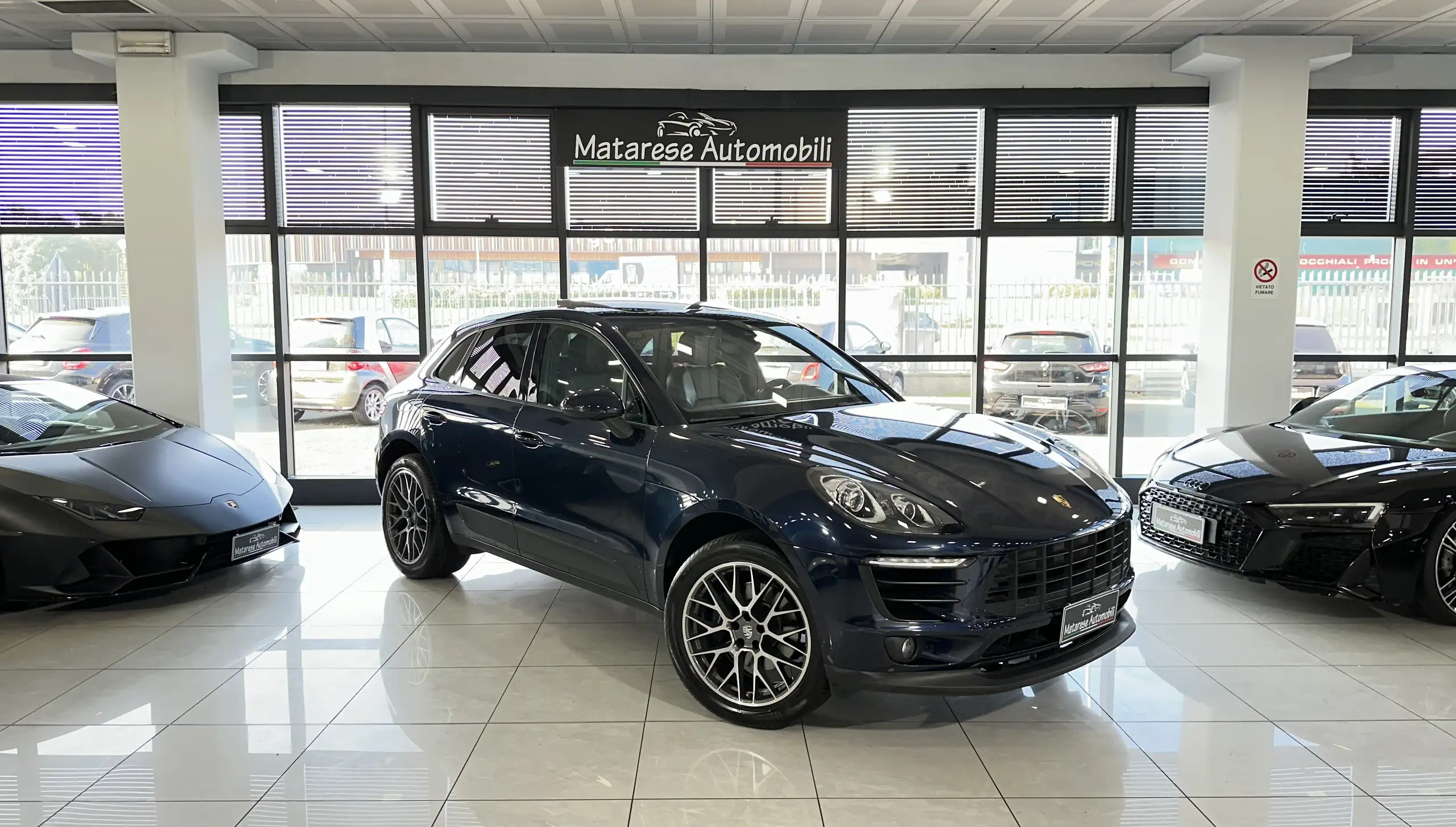 Porsche - Macan