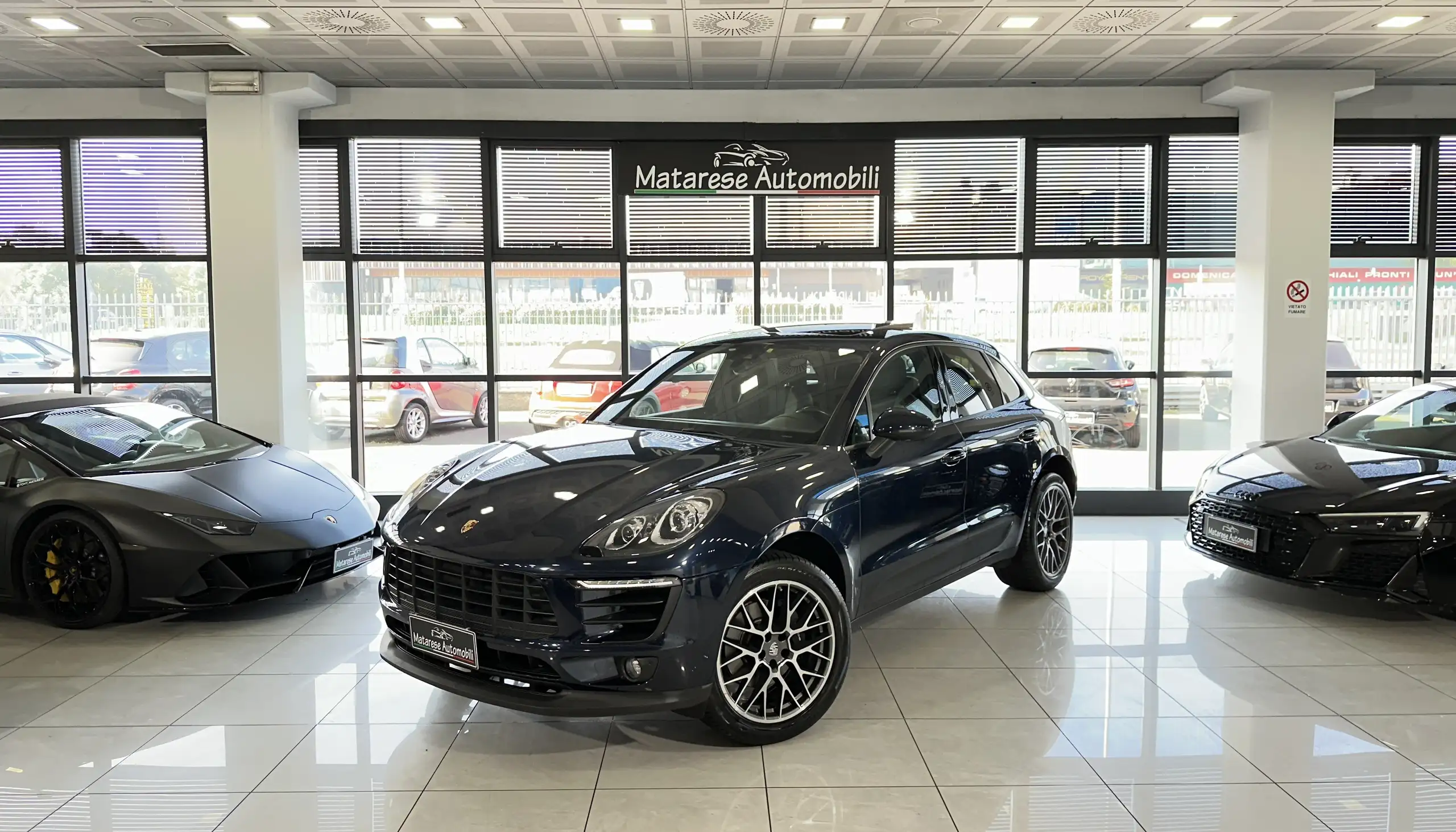 Porsche - Macan