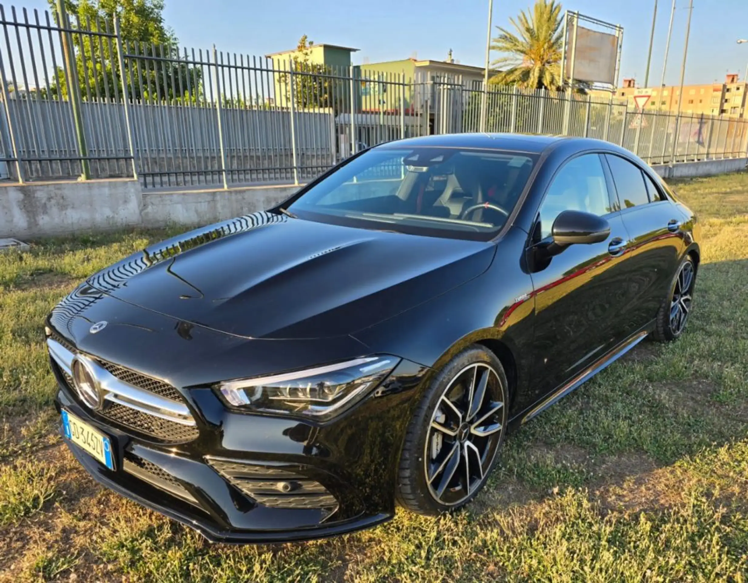 Mercedes-Benz - CLA 35 AMG