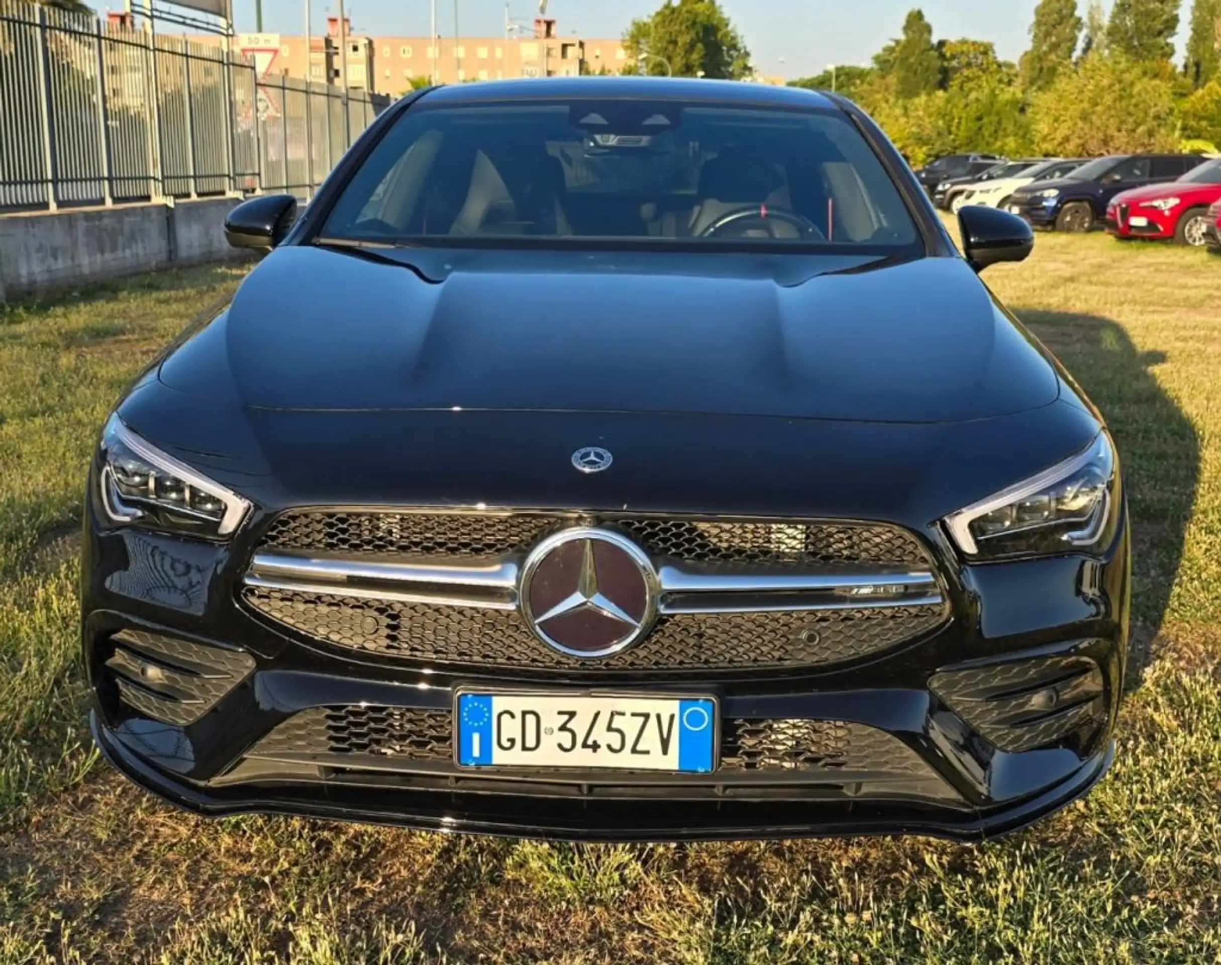 Mercedes-Benz - CLA 35 AMG