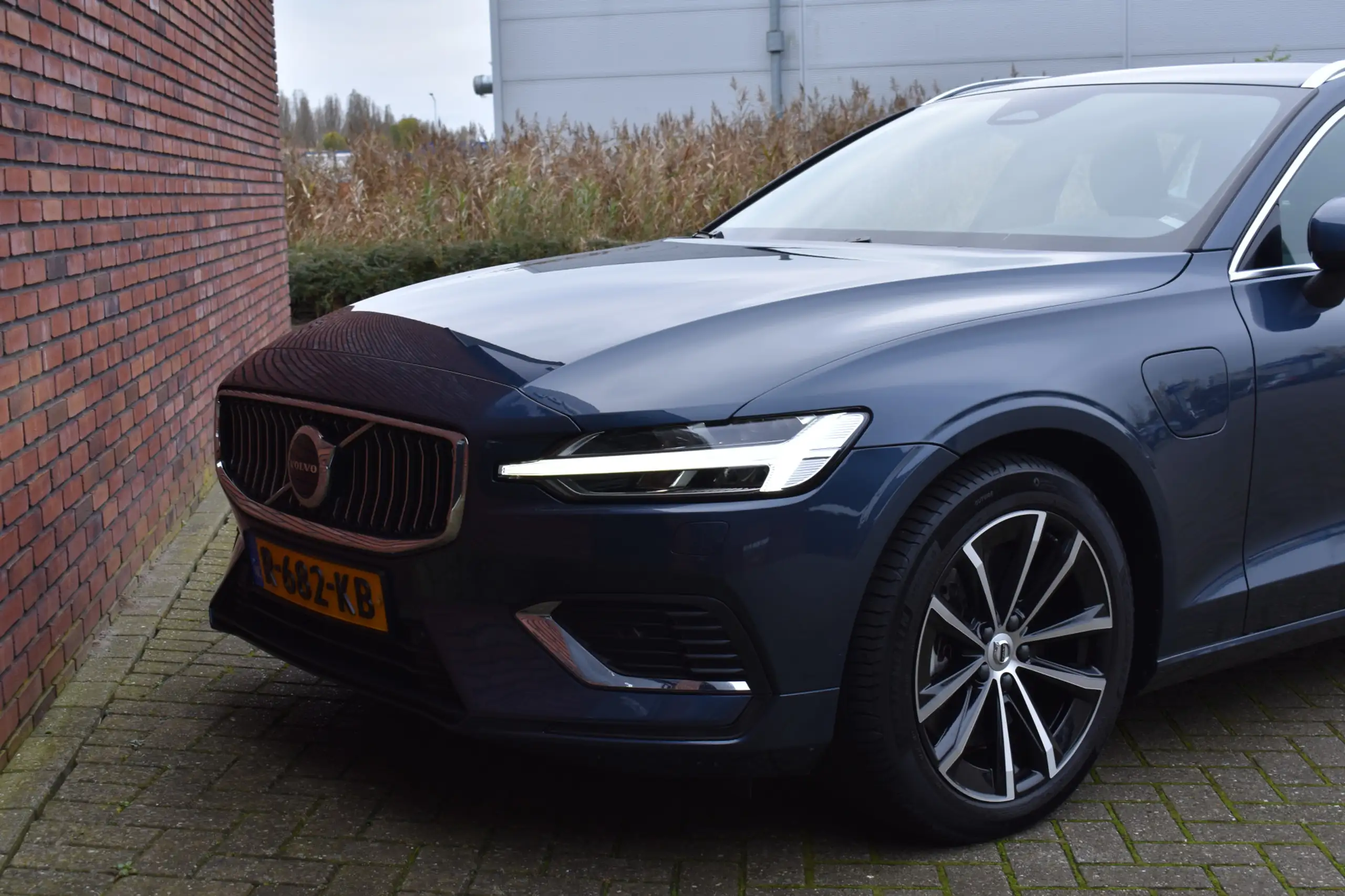 Volvo - V60