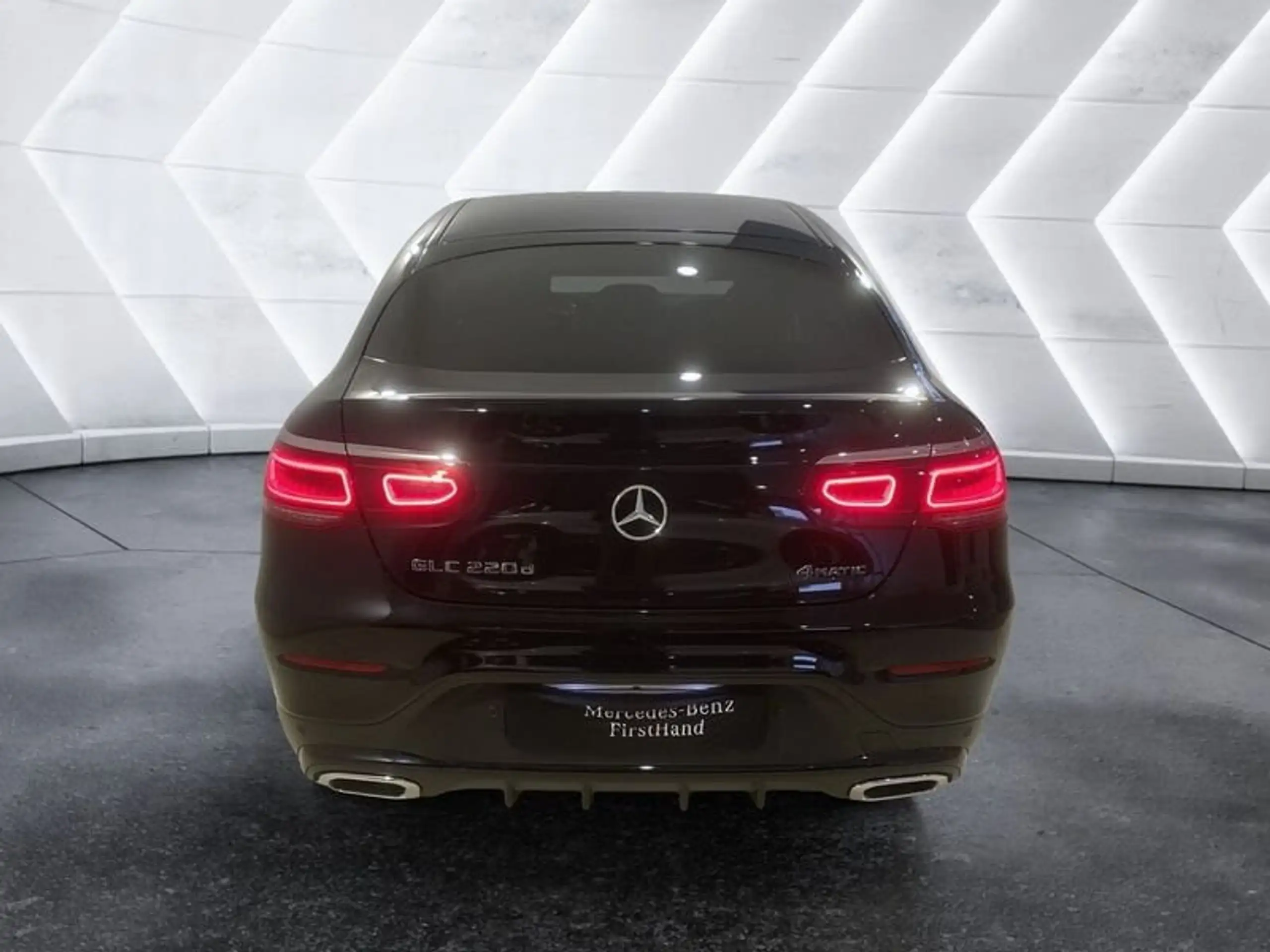 Mercedes-Benz - GLC 220