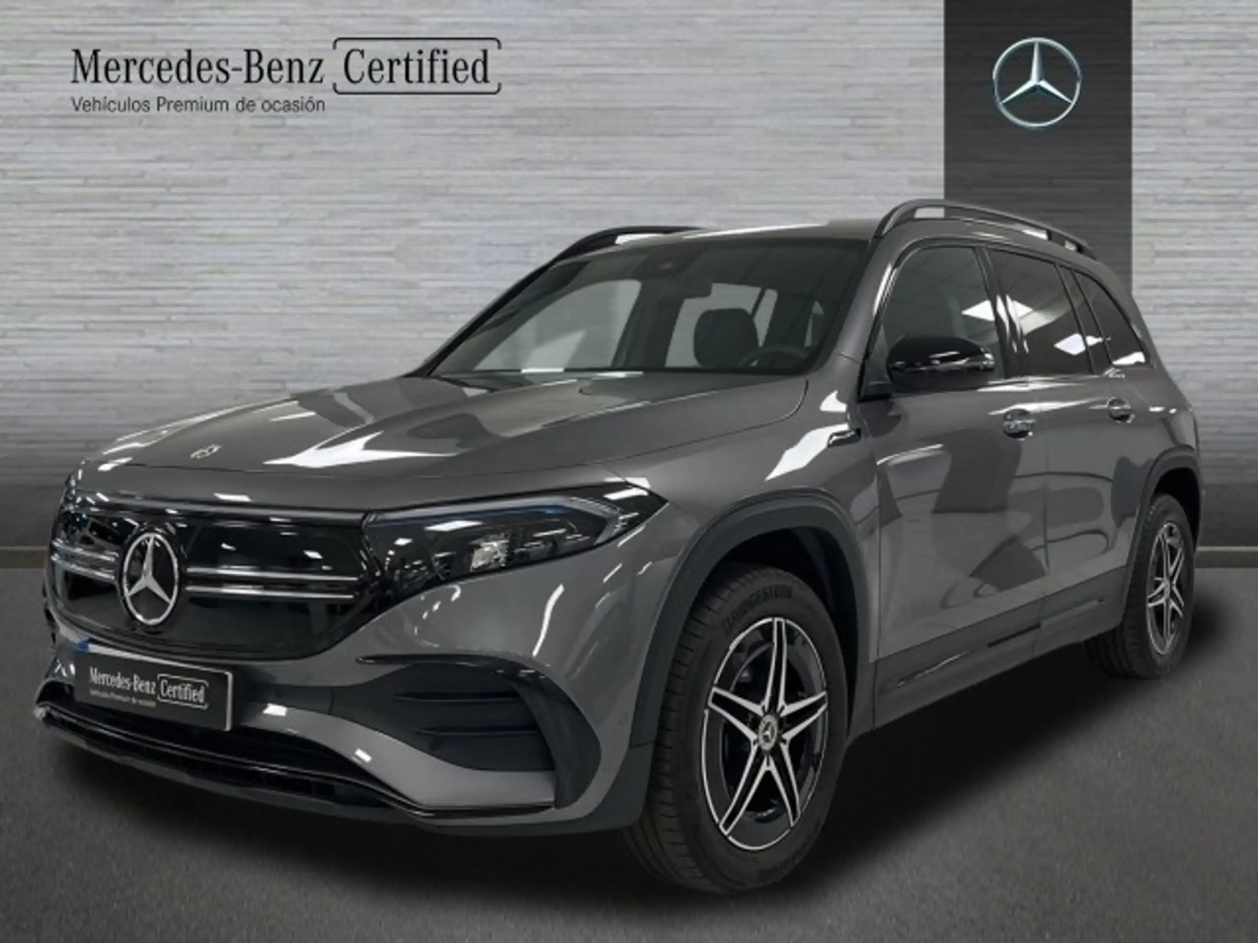 Mercedes-Benz EQB 250 2023