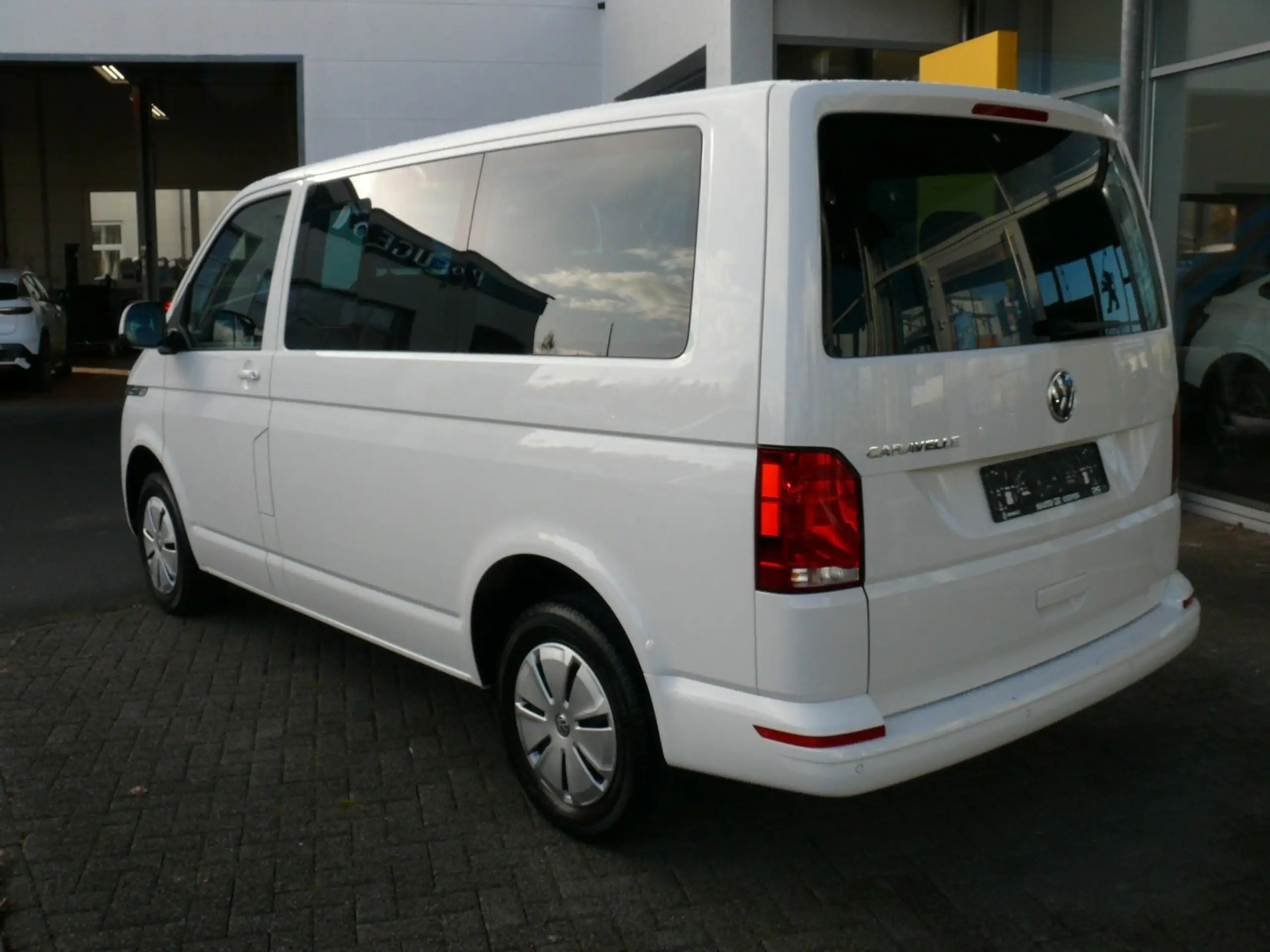 Volkswagen - T6 Caravelle