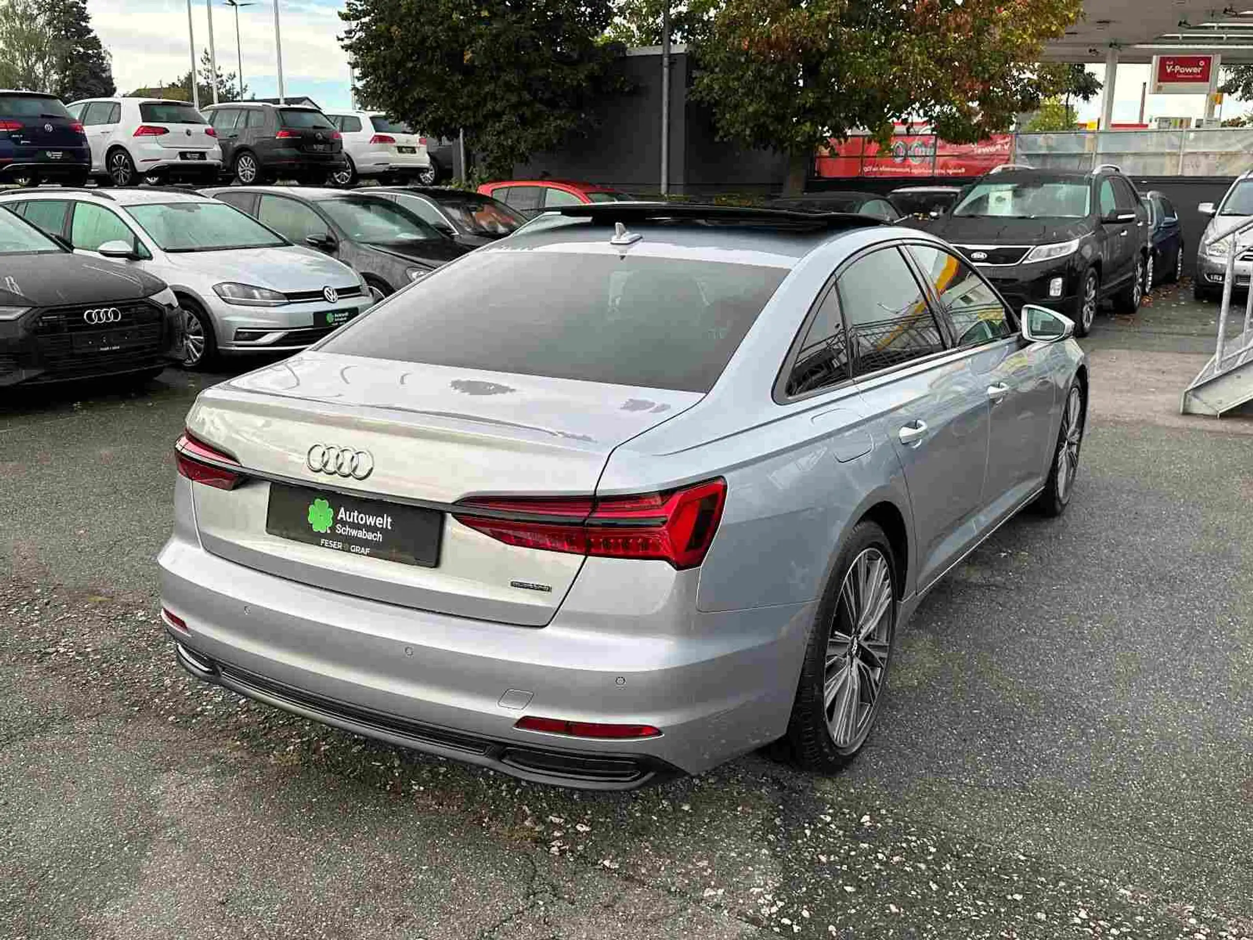 Audi - A6