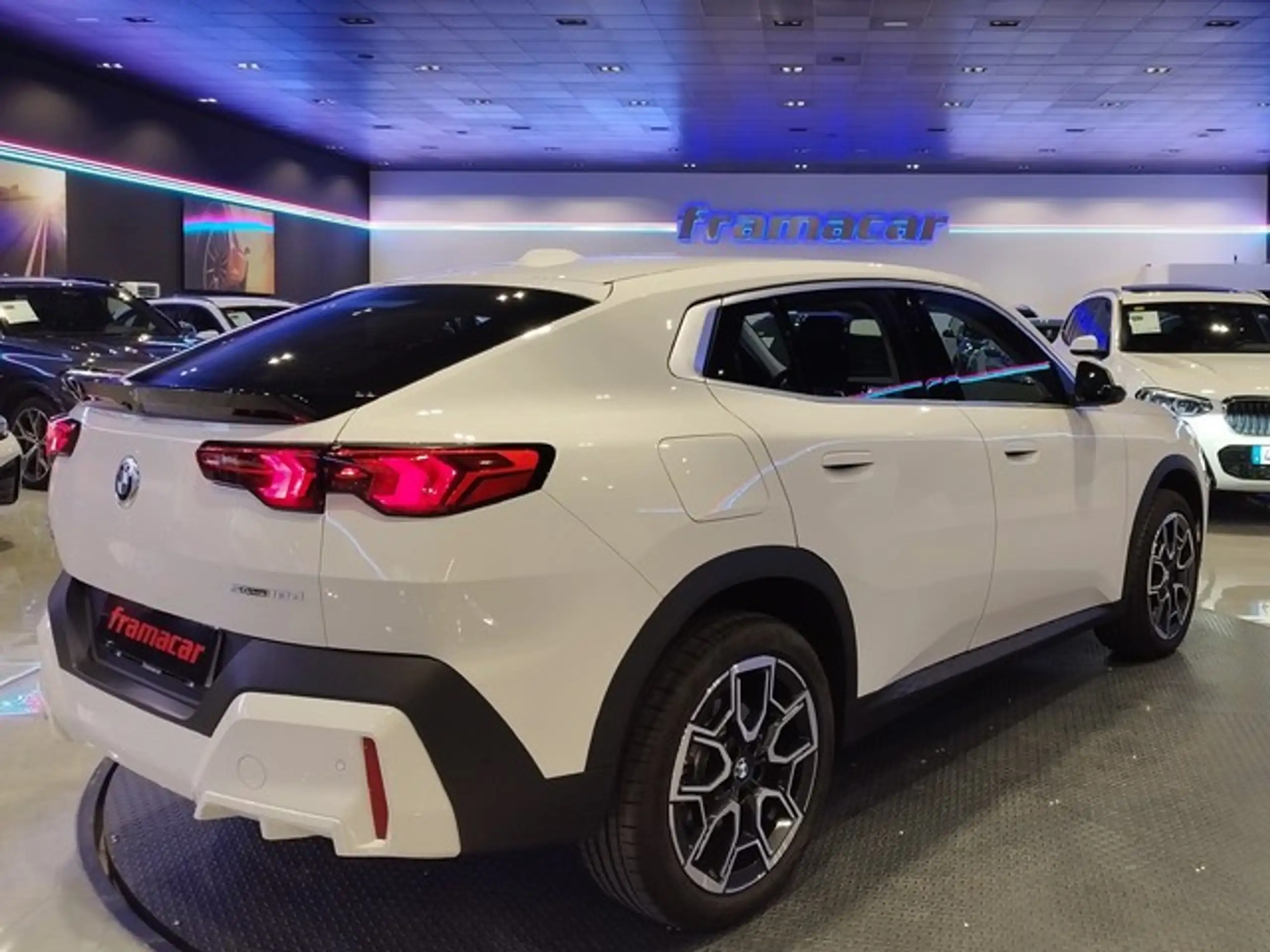 BMW - X2