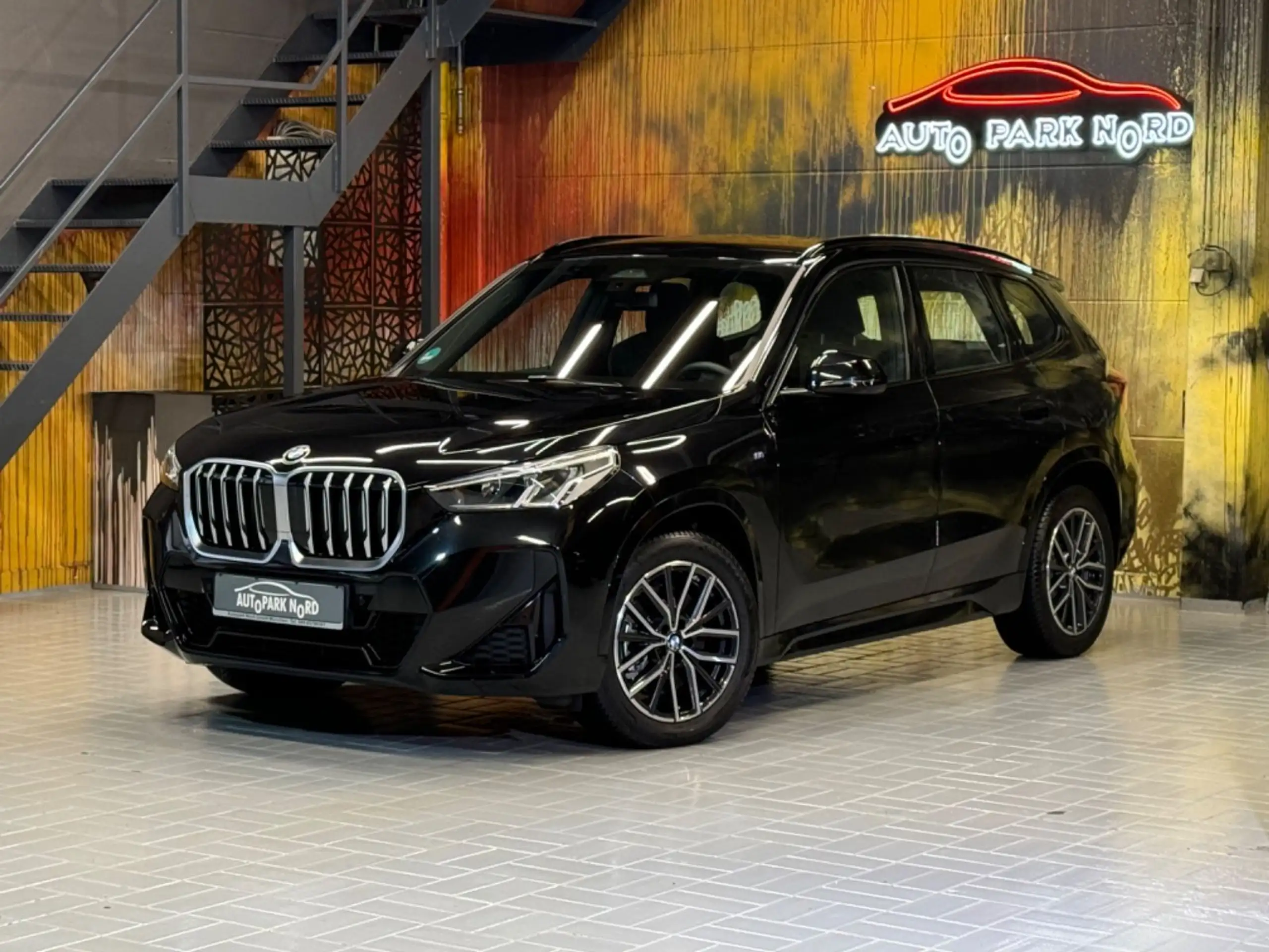 BMW - X1