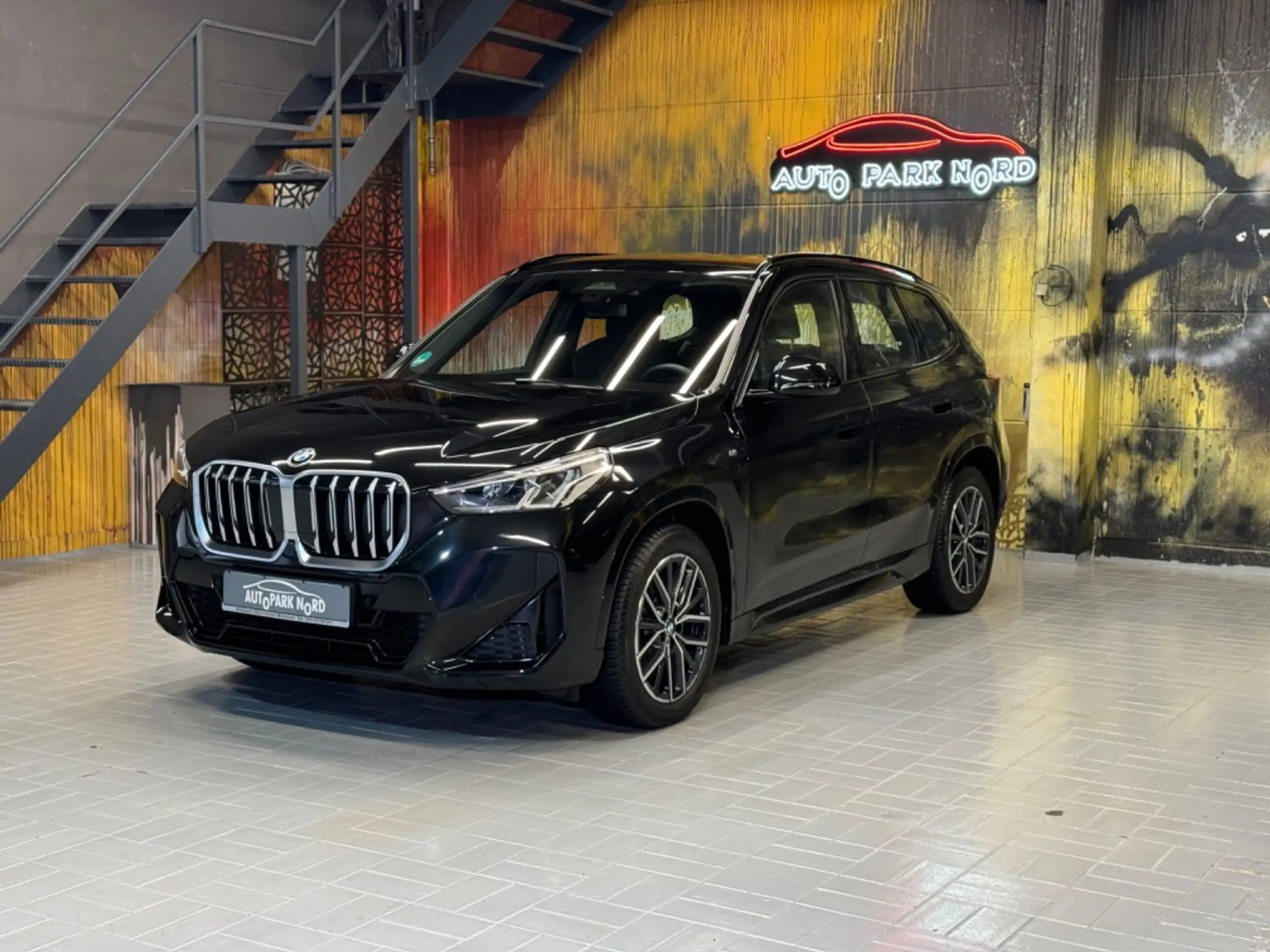 BMW - X1