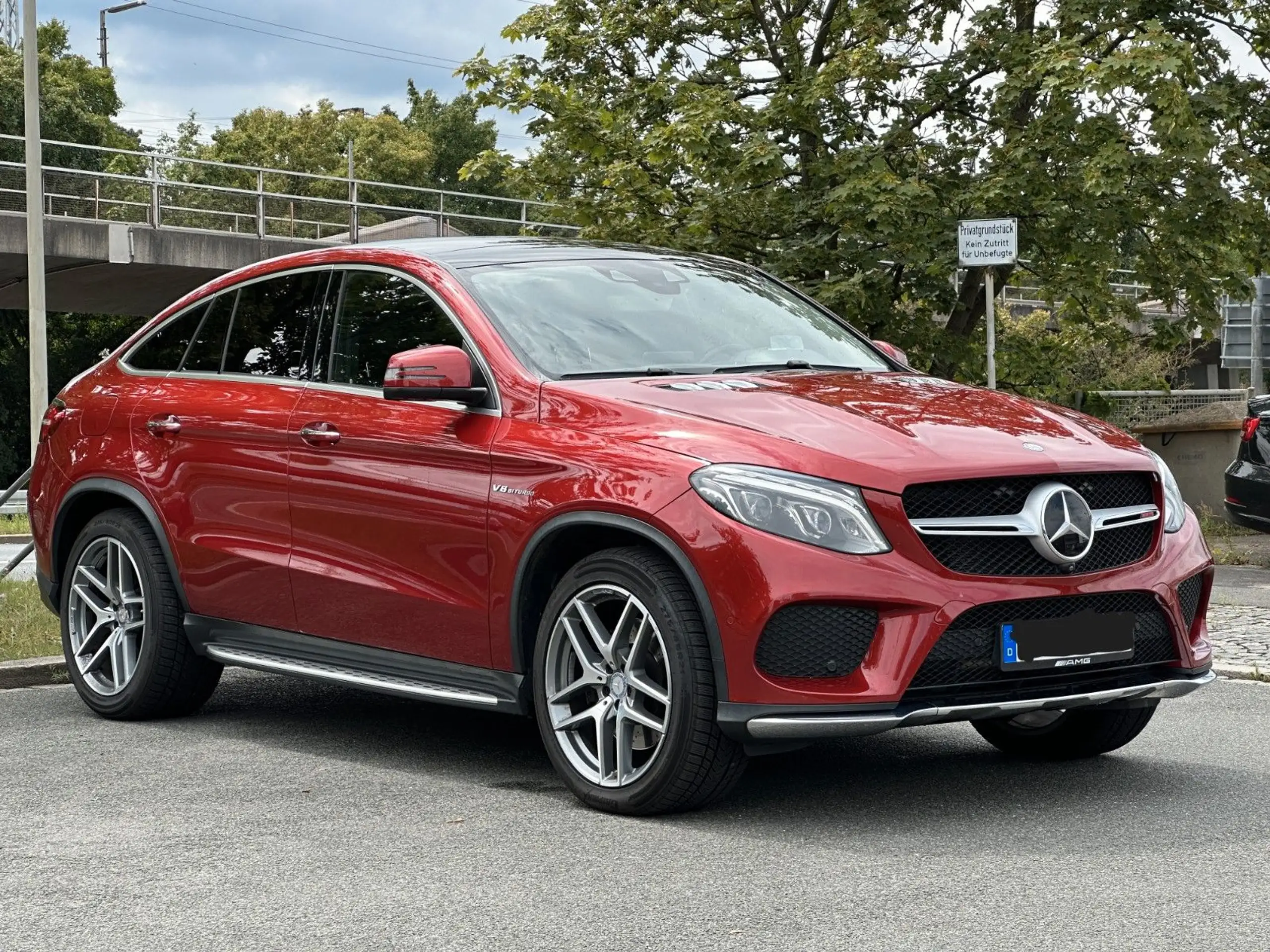 Mercedes-Benz - GLE 500