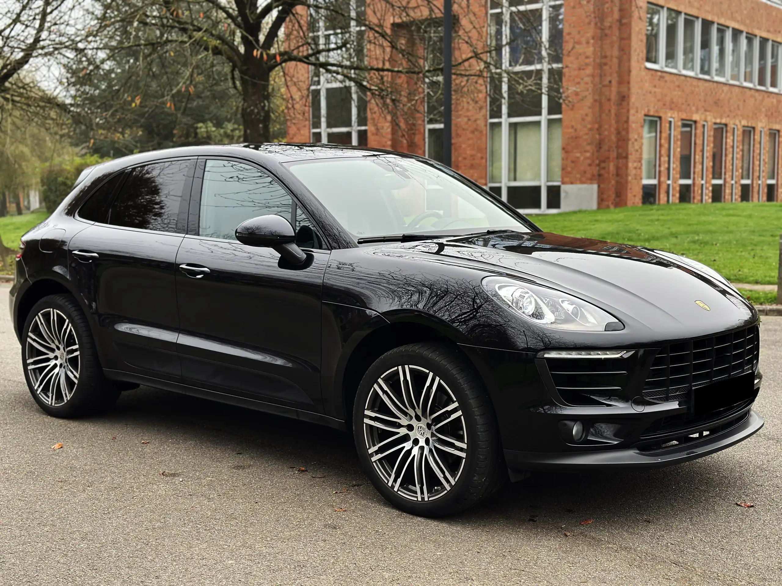 Porsche - Macan