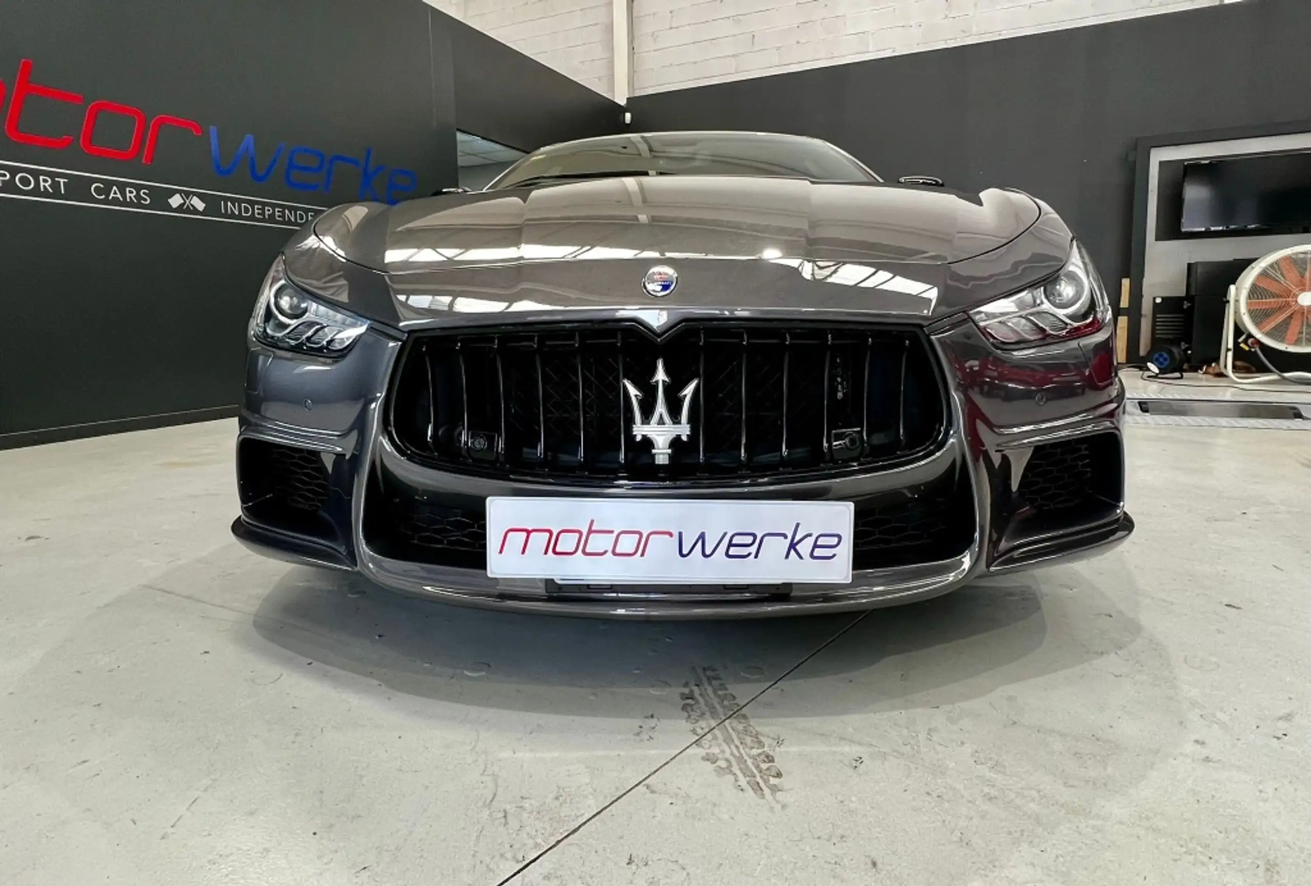 Maserati - Ghibli