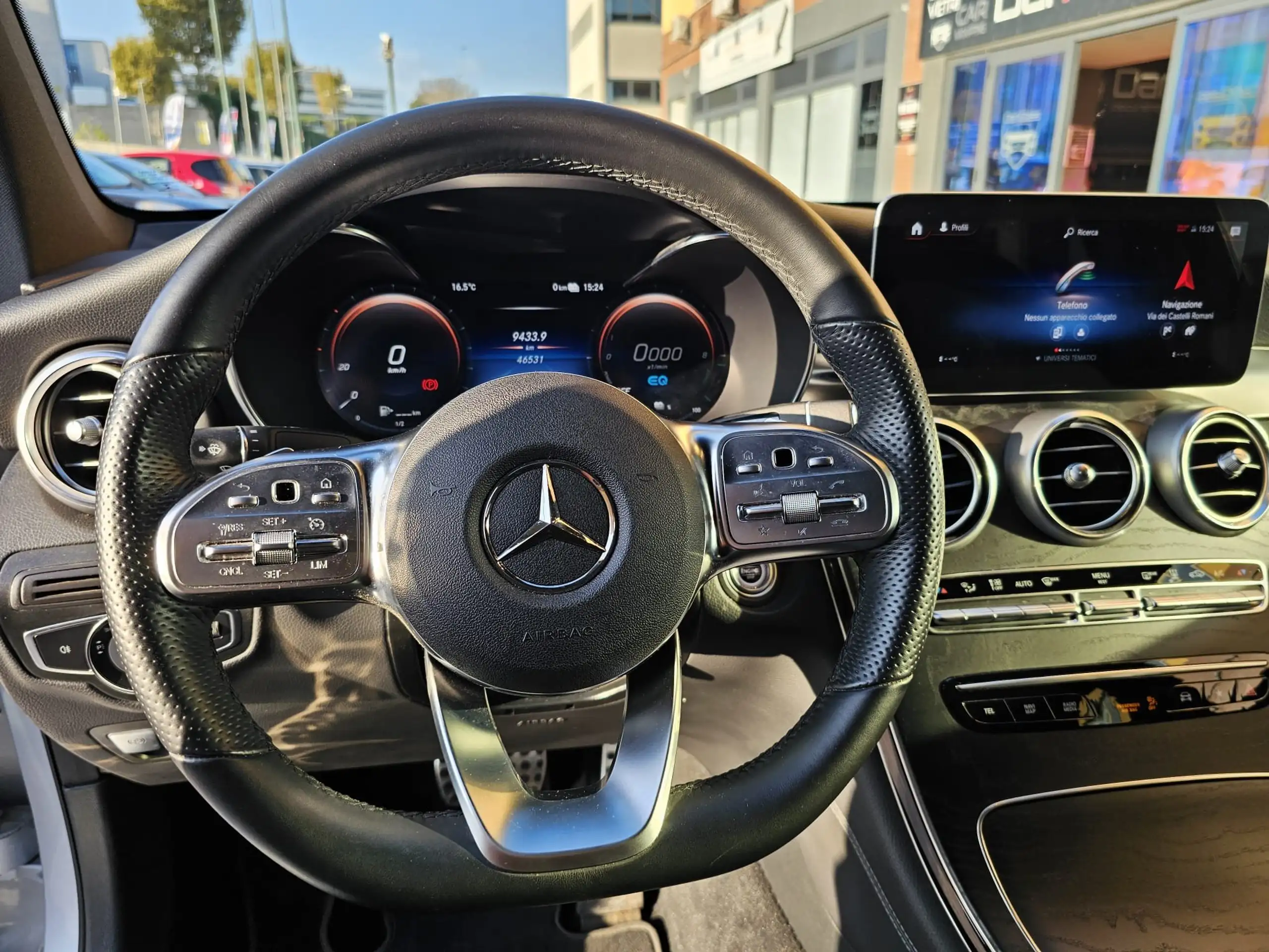 Mercedes-Benz - GLC 300