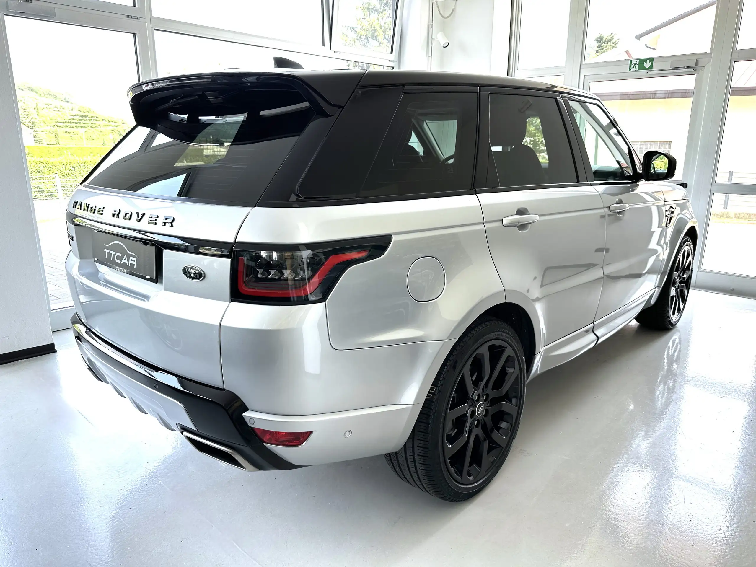 Land Rover - Range Rover Sport