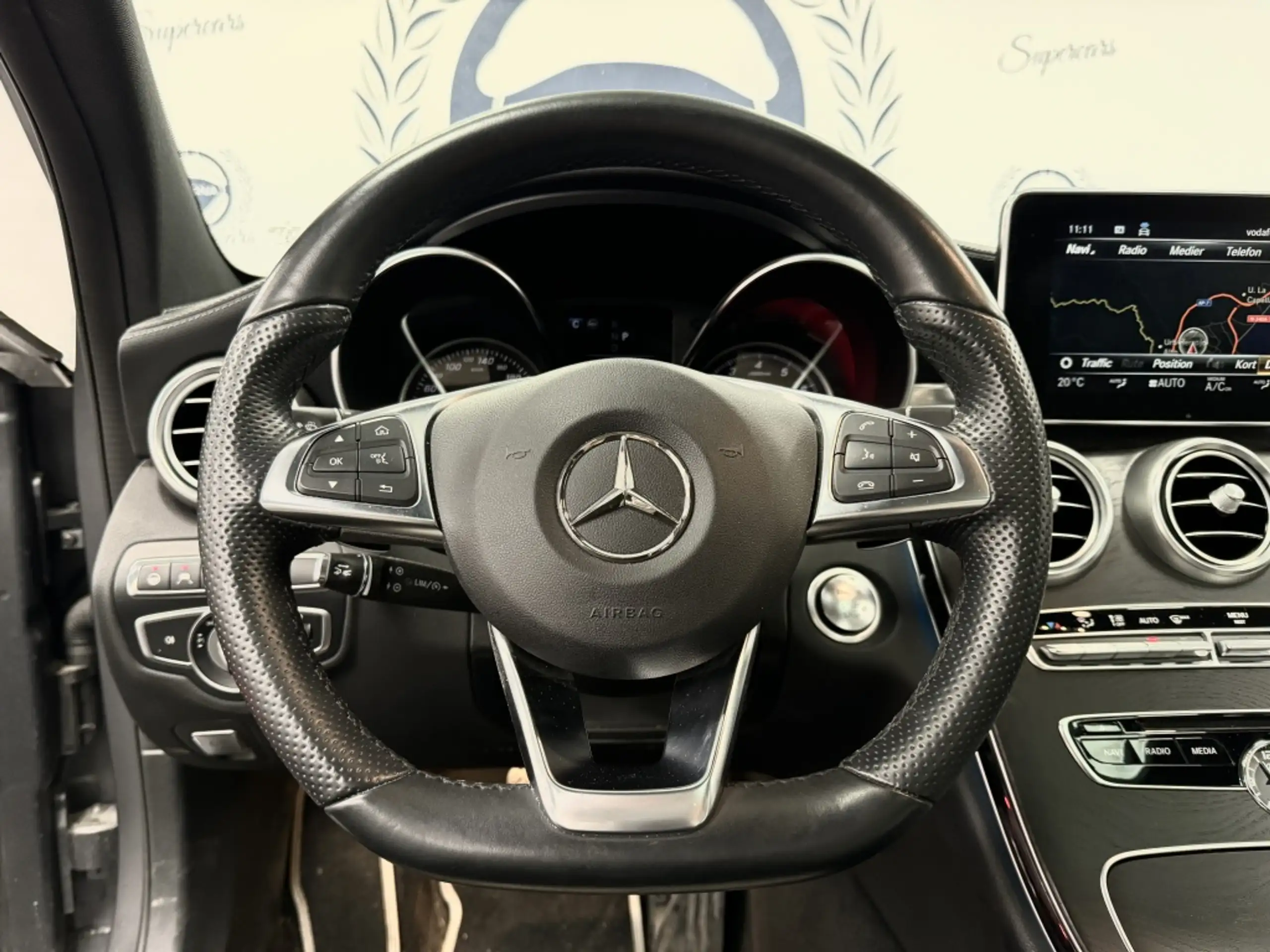 Mercedes-Benz - C 400