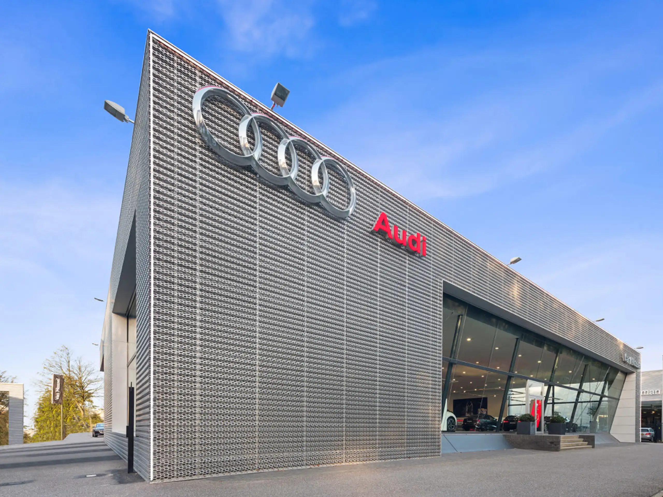 Audi - Q2