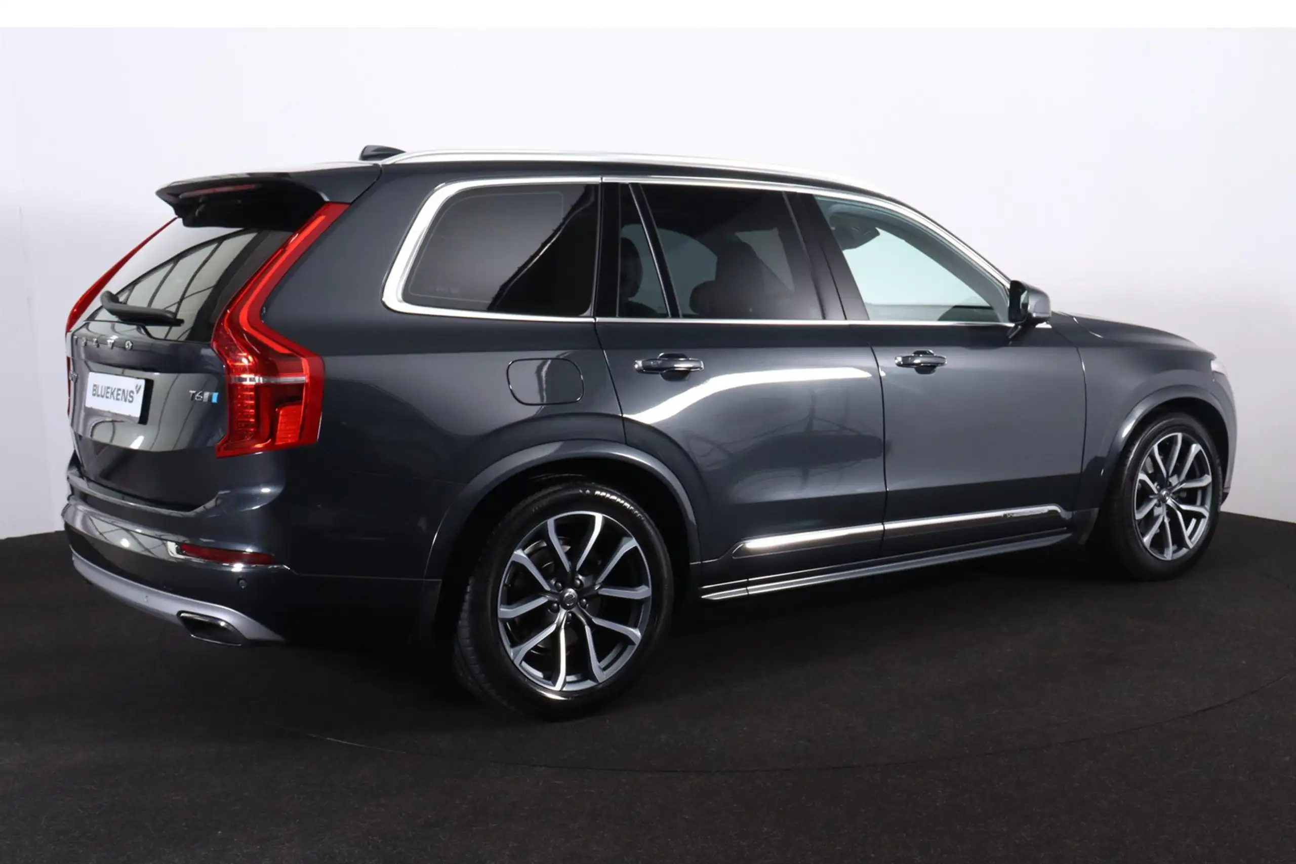 Volvo - XC90