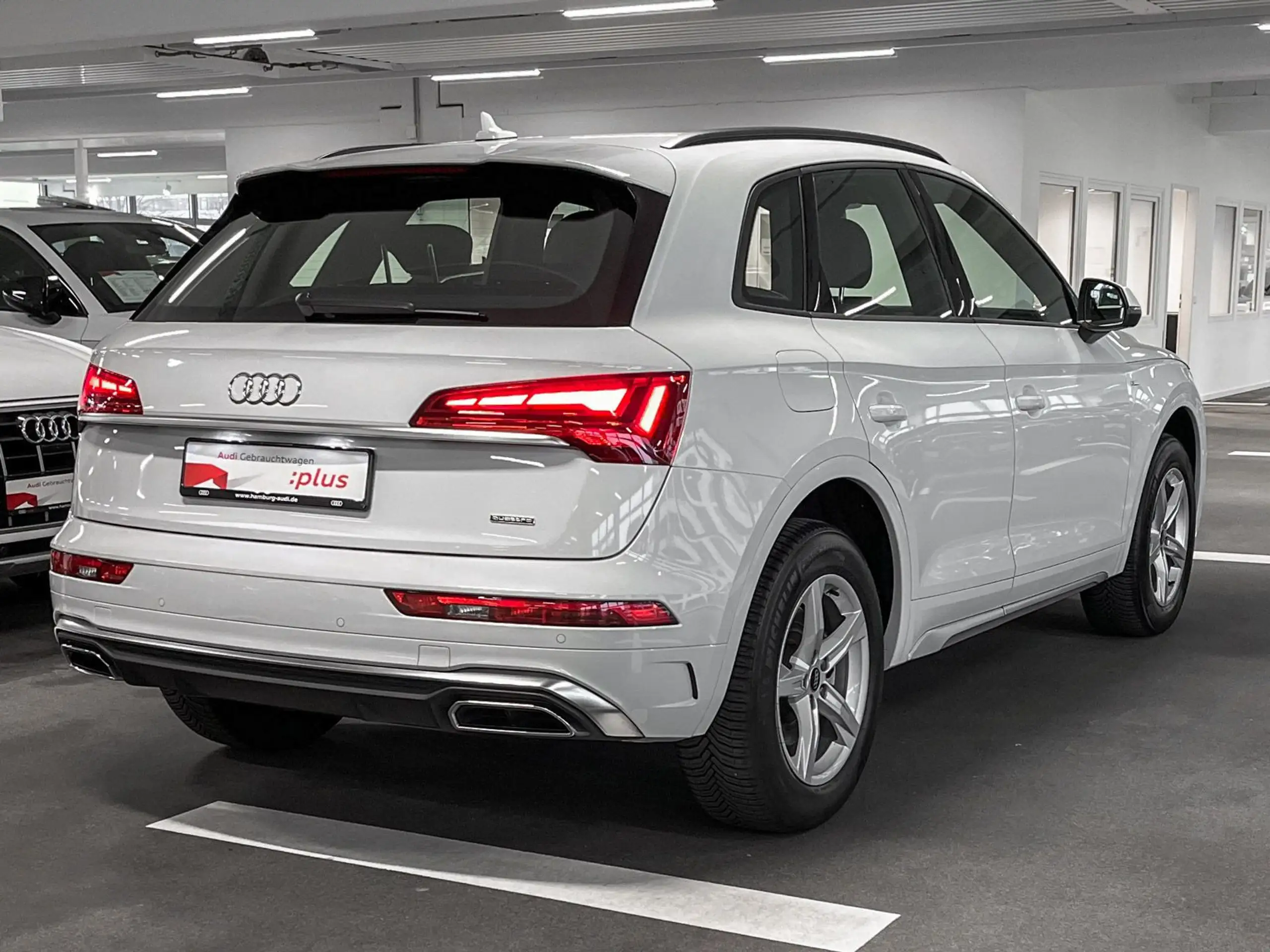 Audi - Q5