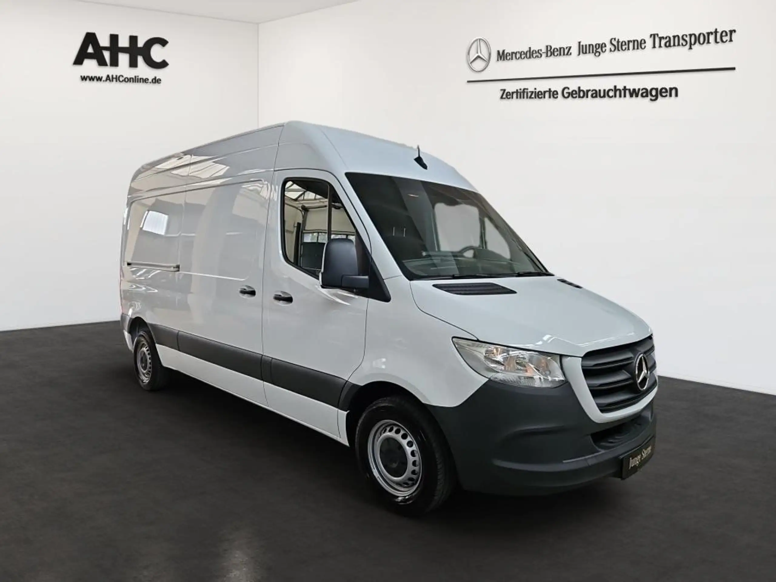 Mercedes-Benz - Sprinter