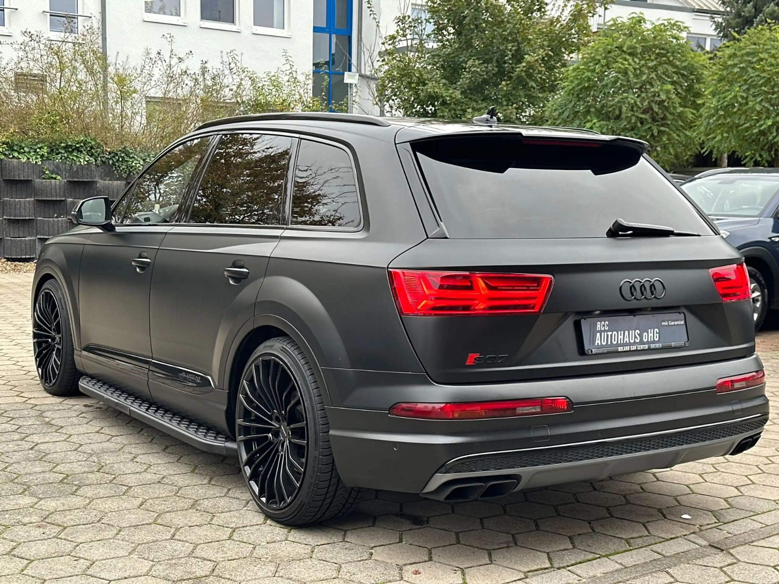 Audi - SQ7