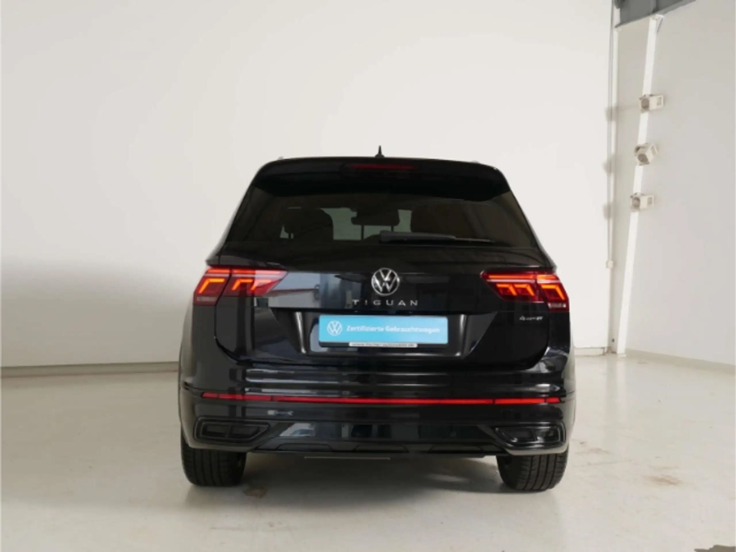 Volkswagen - Tiguan