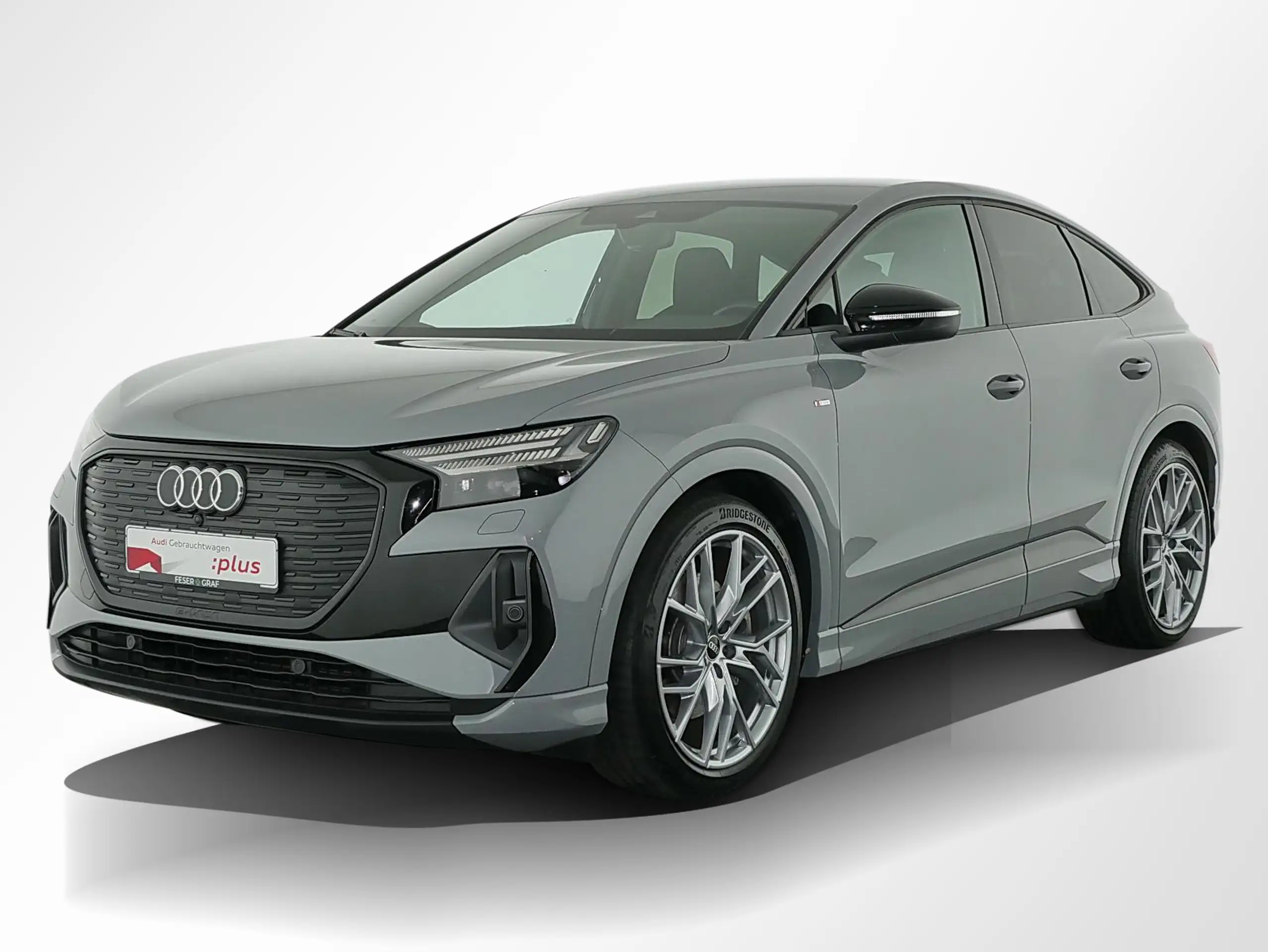 Audi - Q4 e-tron